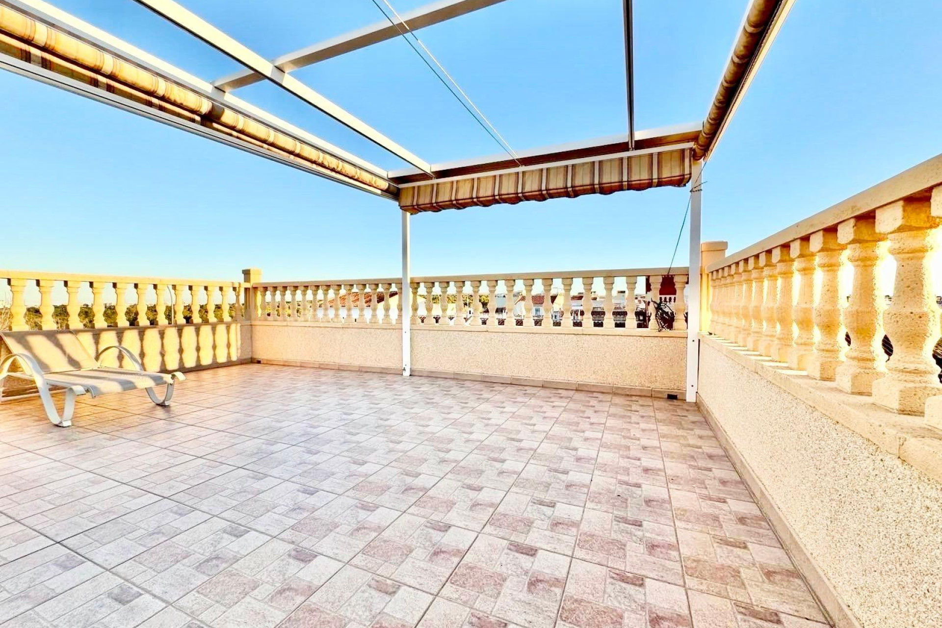 Odsprzedaż - Kamienica - Torrevieja - La Siesta - El Salado - Torreta
