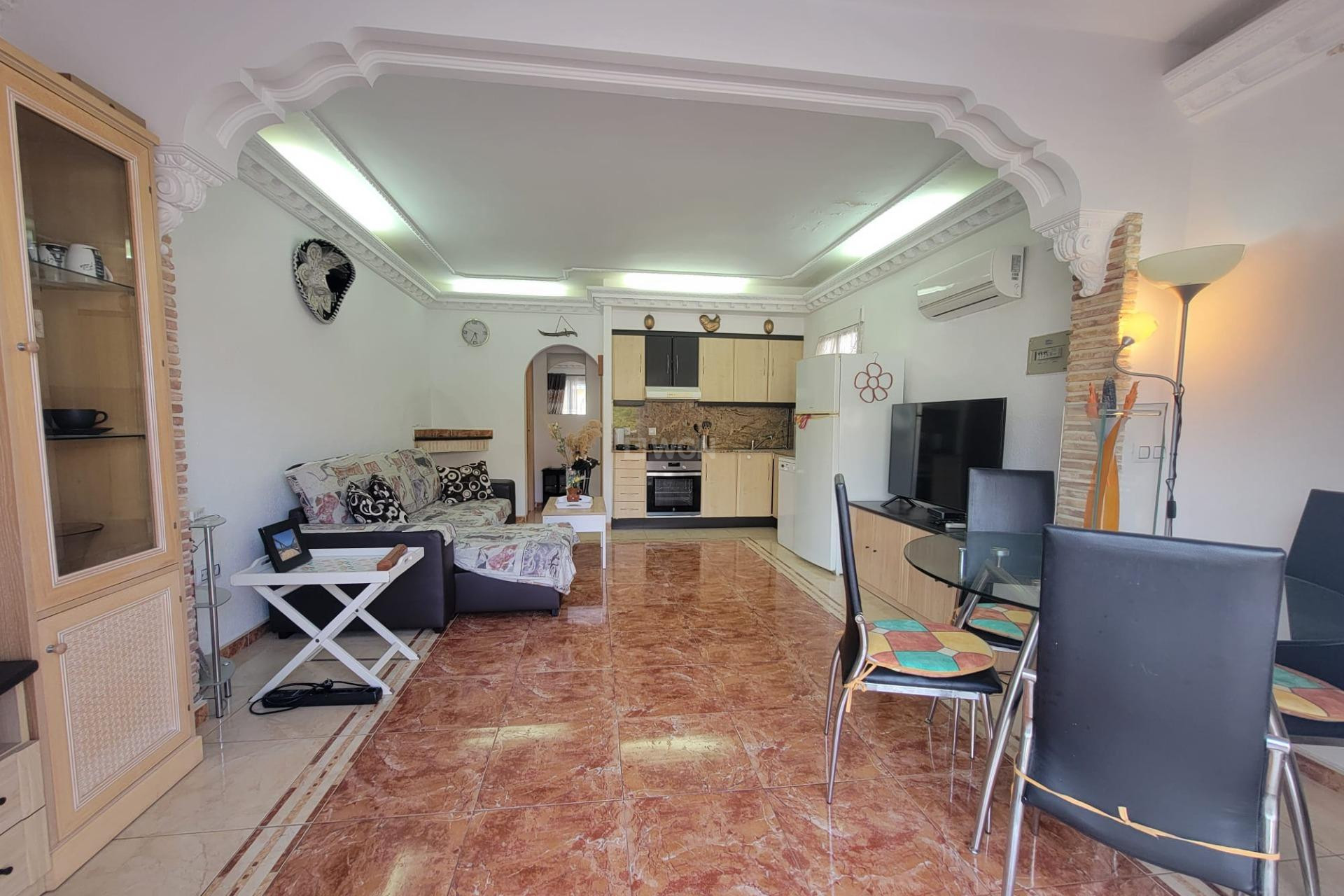 Odsprzedaż - Kamienica - Torrevieja - La Siesta - El Salado - Torreta