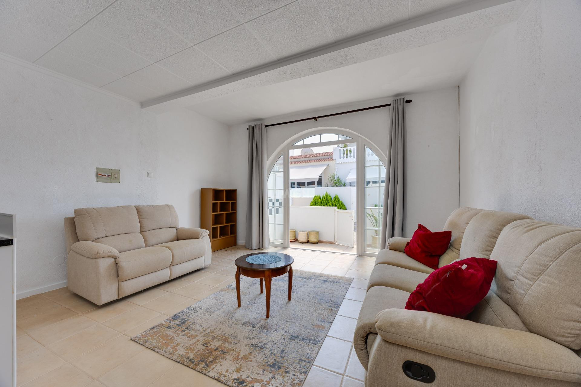 Odsprzedaż - Kamienica - Torrevieja - La Siesta - El Salado - Torreta