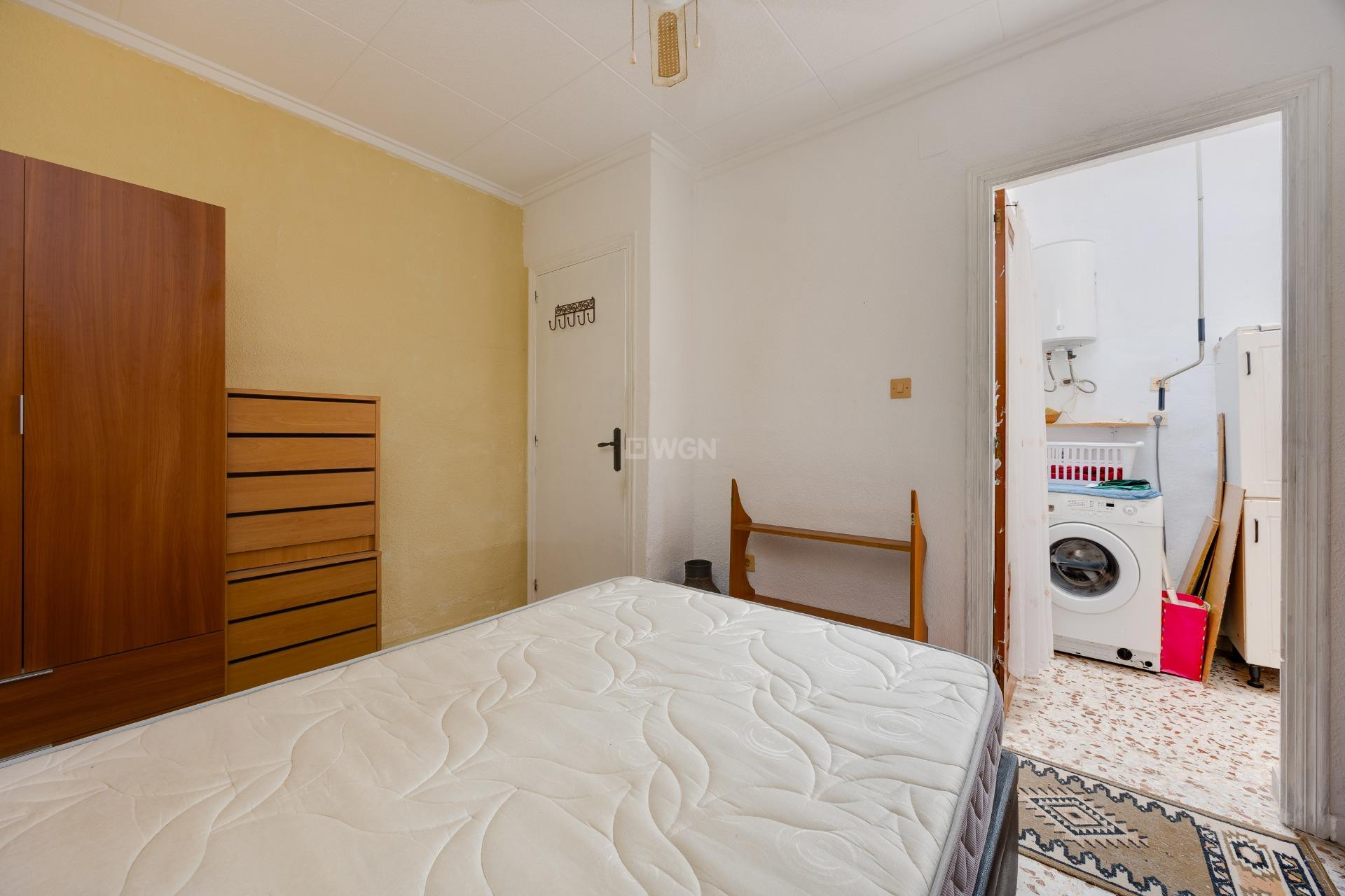 Odsprzedaż - Kamienica - Torrevieja - La Siesta - El Salado - Torreta