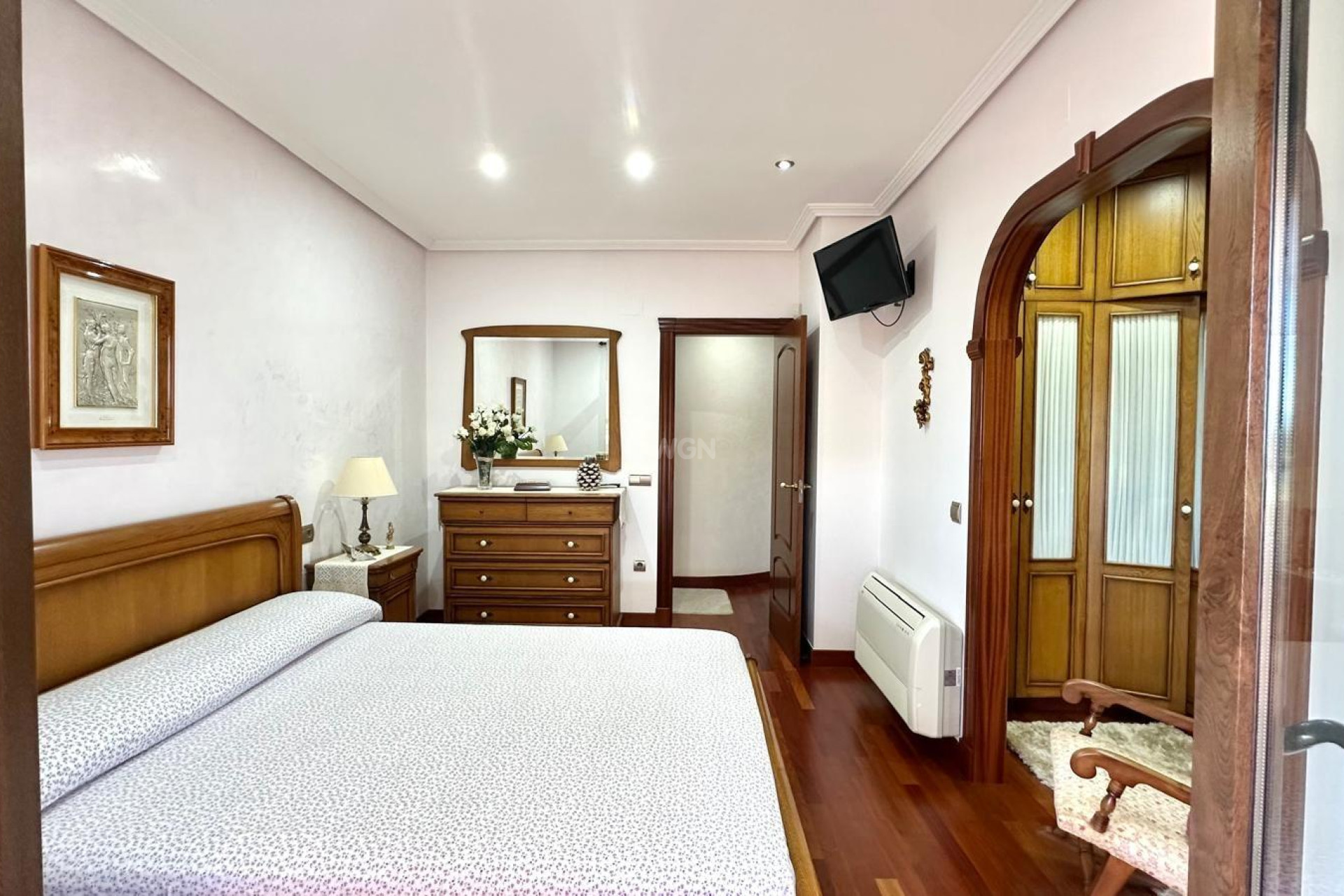 Odsprzedaż - Kamienica - Torrevieja - La Siesta