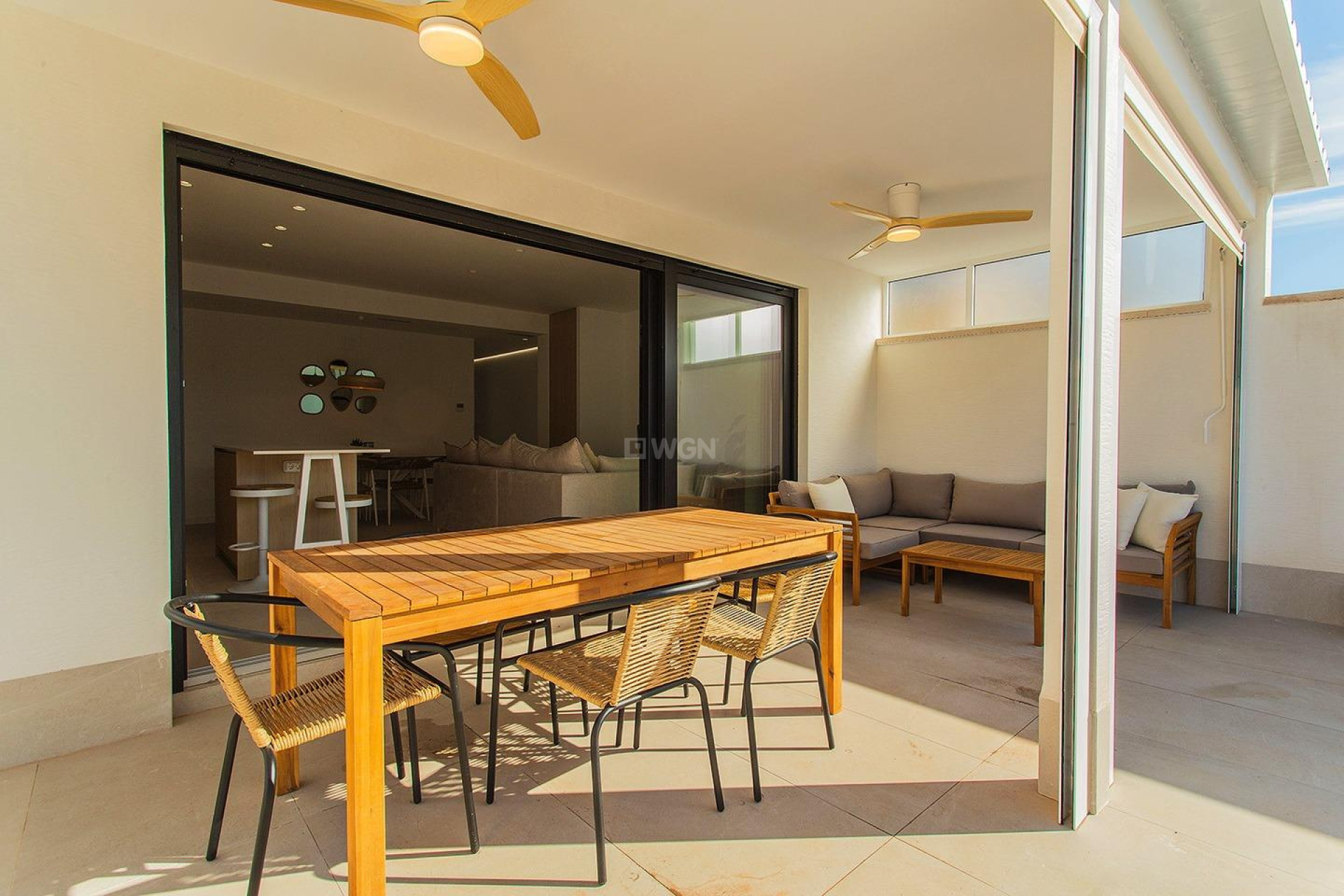 Odsprzedaż - Kamienica - Torrevieja - La Siesta