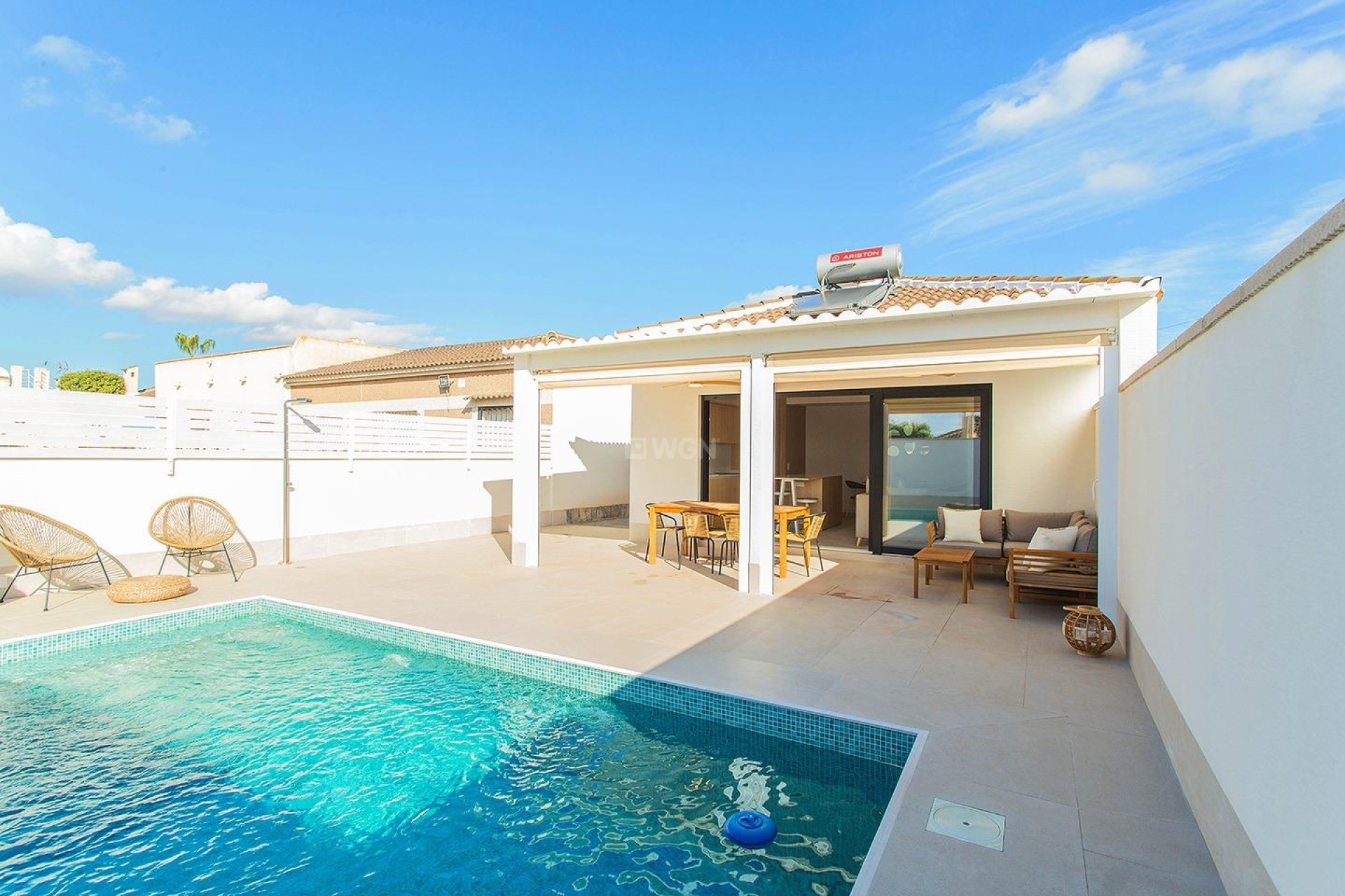 Odsprzedaż - Kamienica - Torrevieja - La Siesta