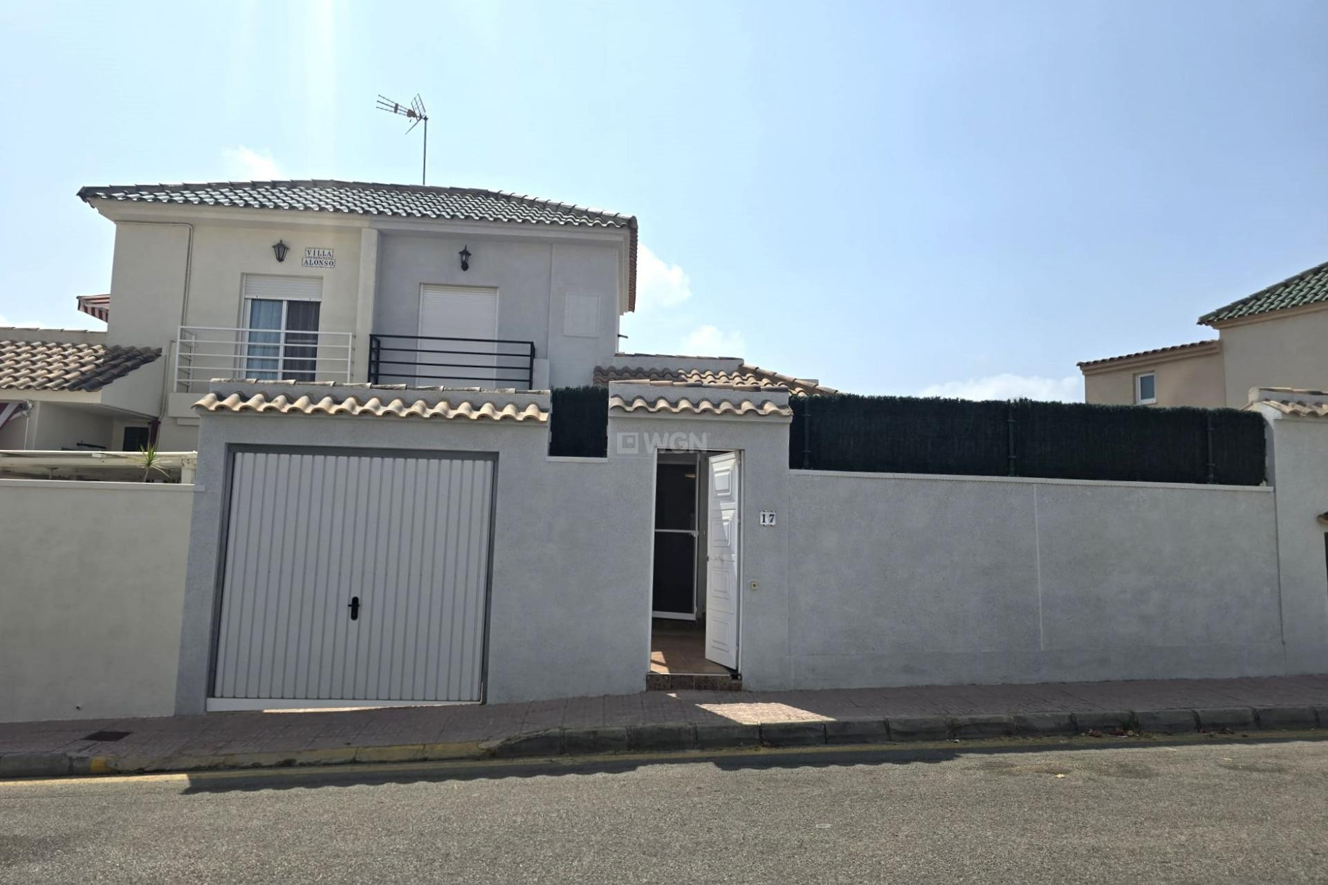 Odsprzedaż - Kamienica - Torrevieja - Los Altos