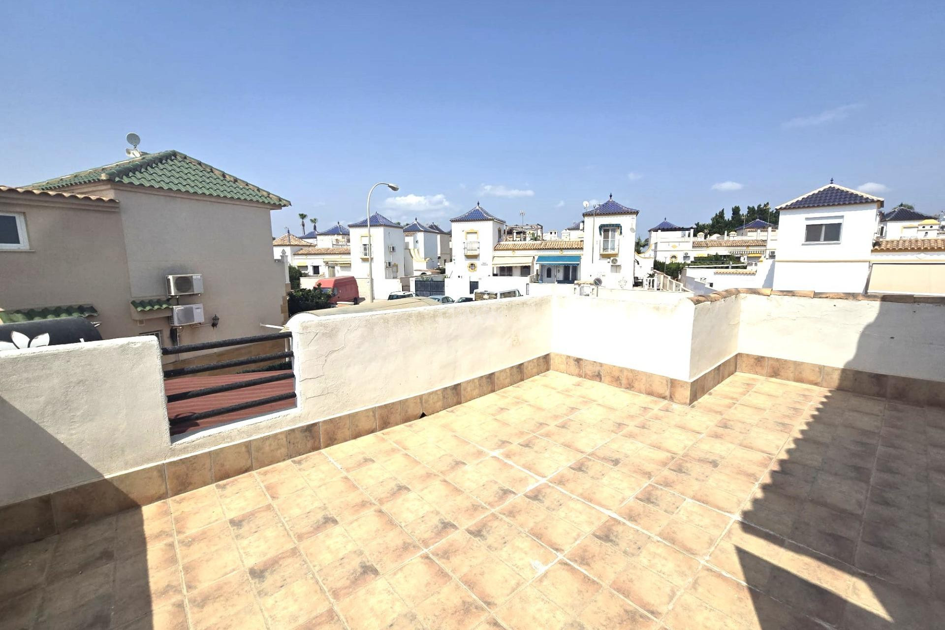 Odsprzedaż - Kamienica - Torrevieja - Los Altos