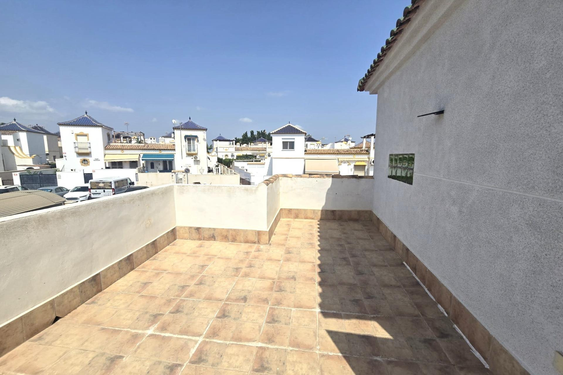 Odsprzedaż - Kamienica - Torrevieja - Los Altos
