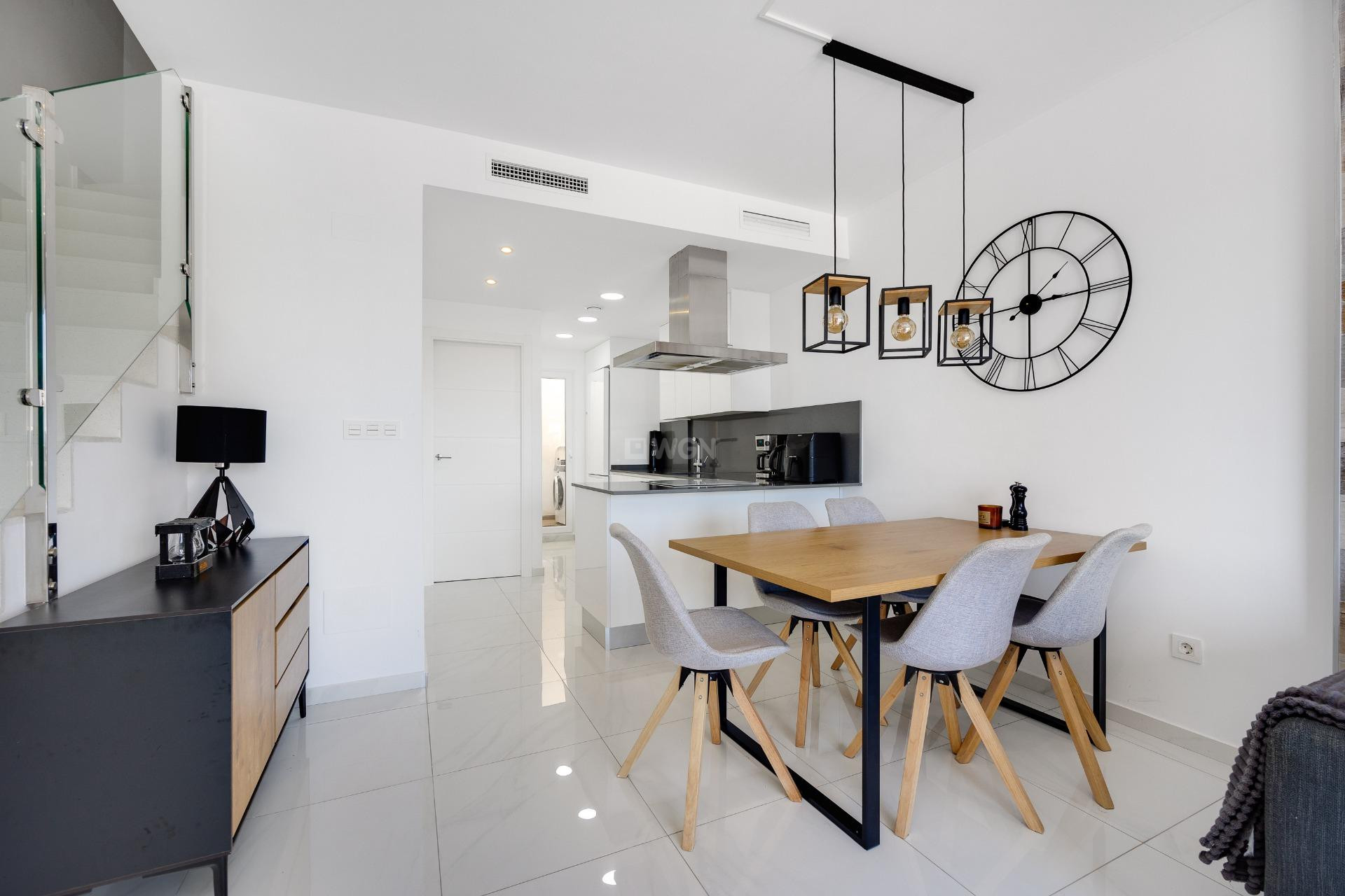 Odsprzedaż - Kamienica - Torrevieja - Los Balcones