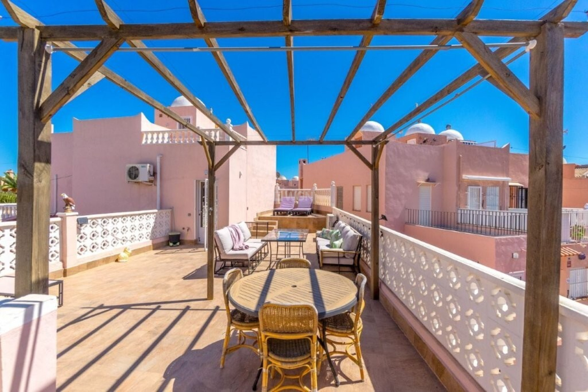 Odsprzedaż - Kamienica - Torrevieja - Los Frutales/ La Rosaleda