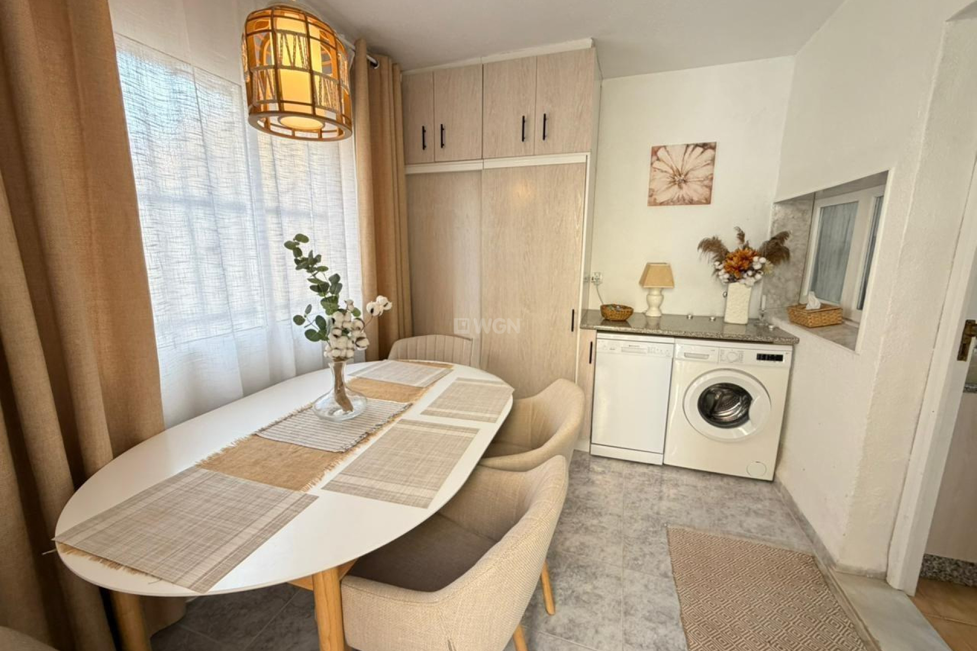 Odsprzedaż - Kamienica - Torrevieja - Los Frutales