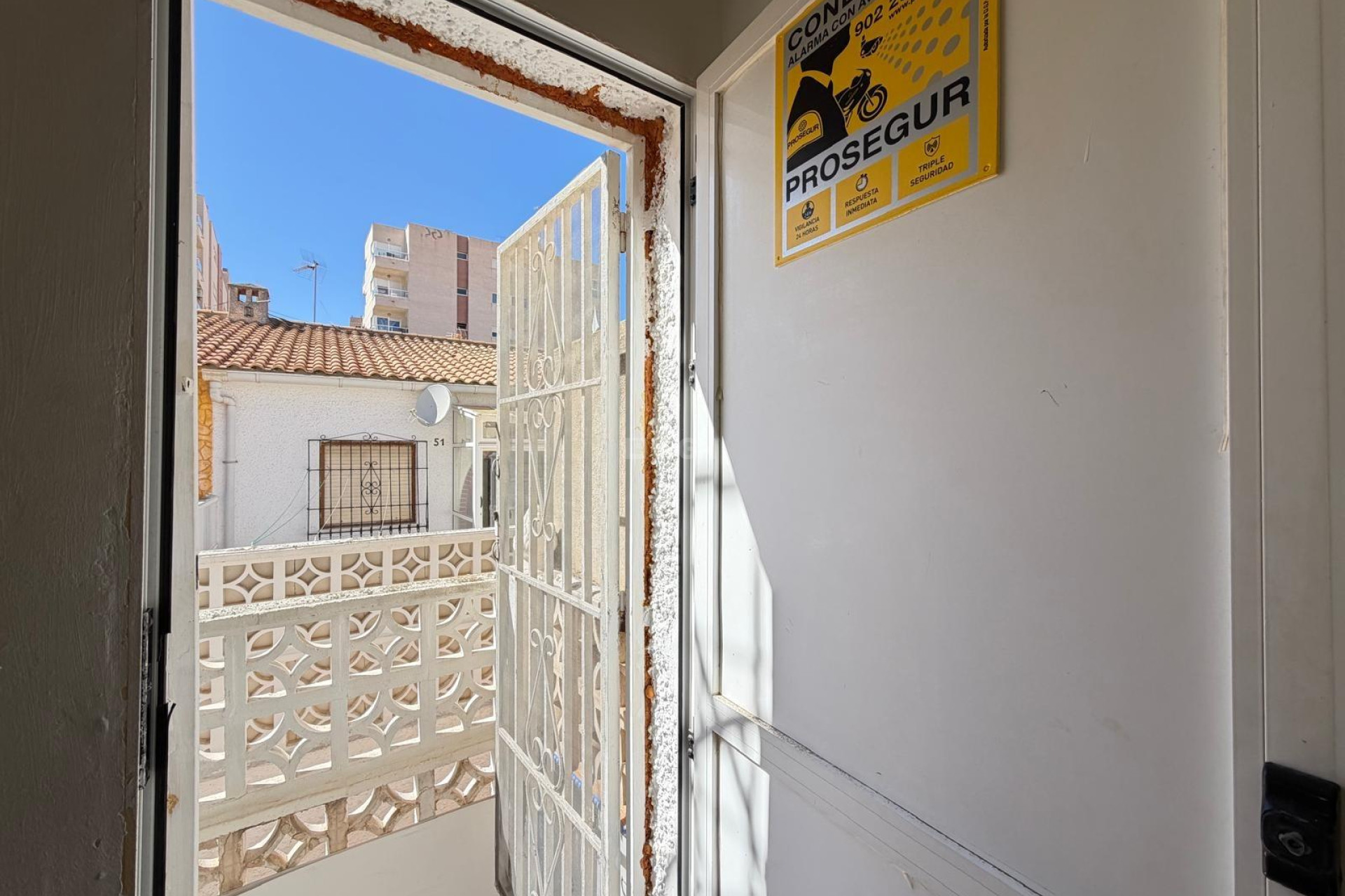 Odsprzedaż - Kamienica - Torrevieja - Nueva Torrevieja