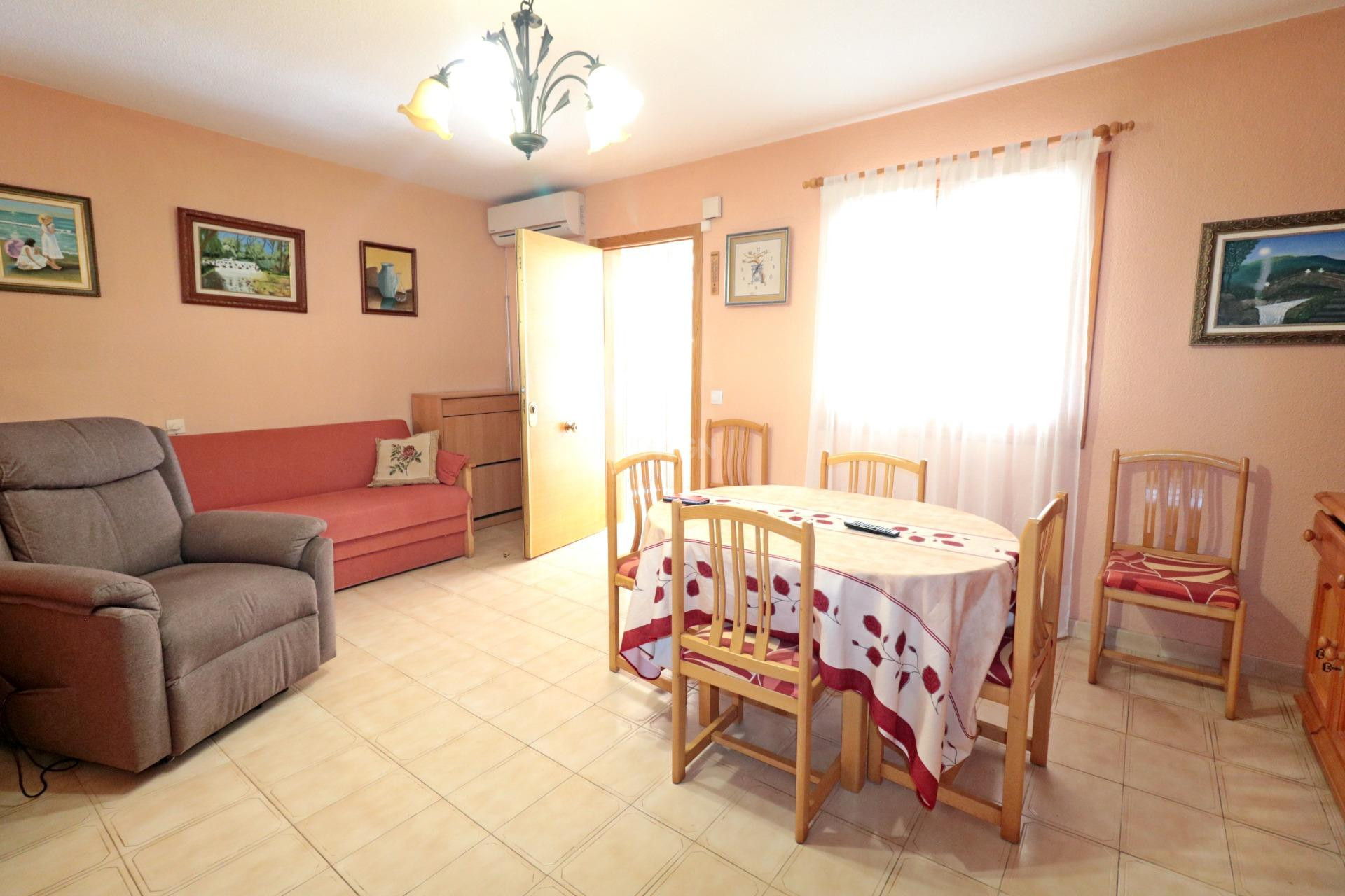 Odsprzedaż - Kamienica - Torrevieja - Playa De Los Naufragos
