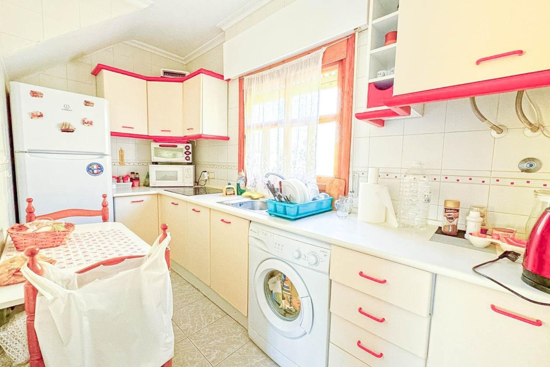 Odsprzedaż - Kamienica - Torrevieja - Playa del Cura