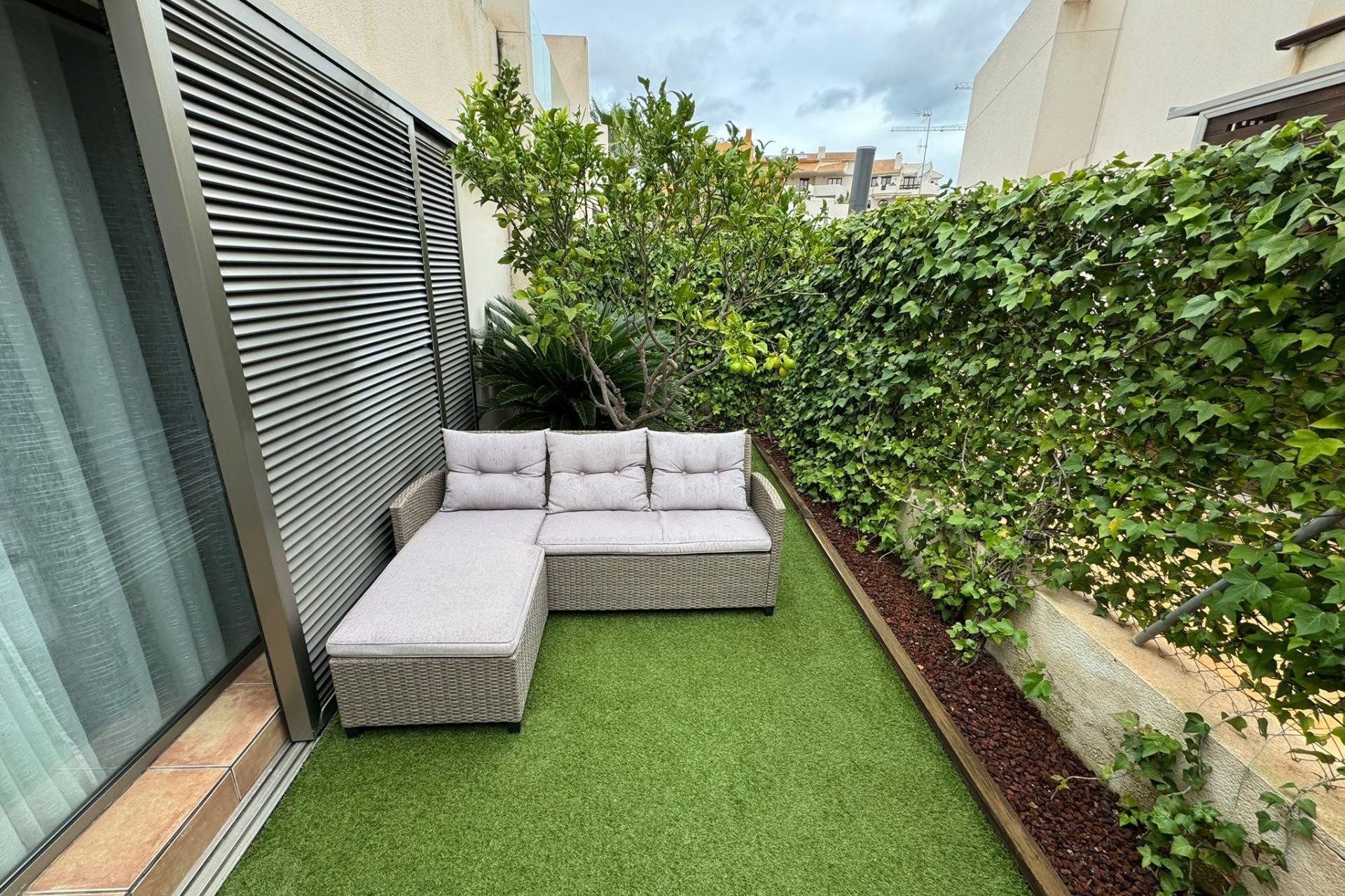 Odsprzedaż - Kamienica - Torrevieja - Punta Prima