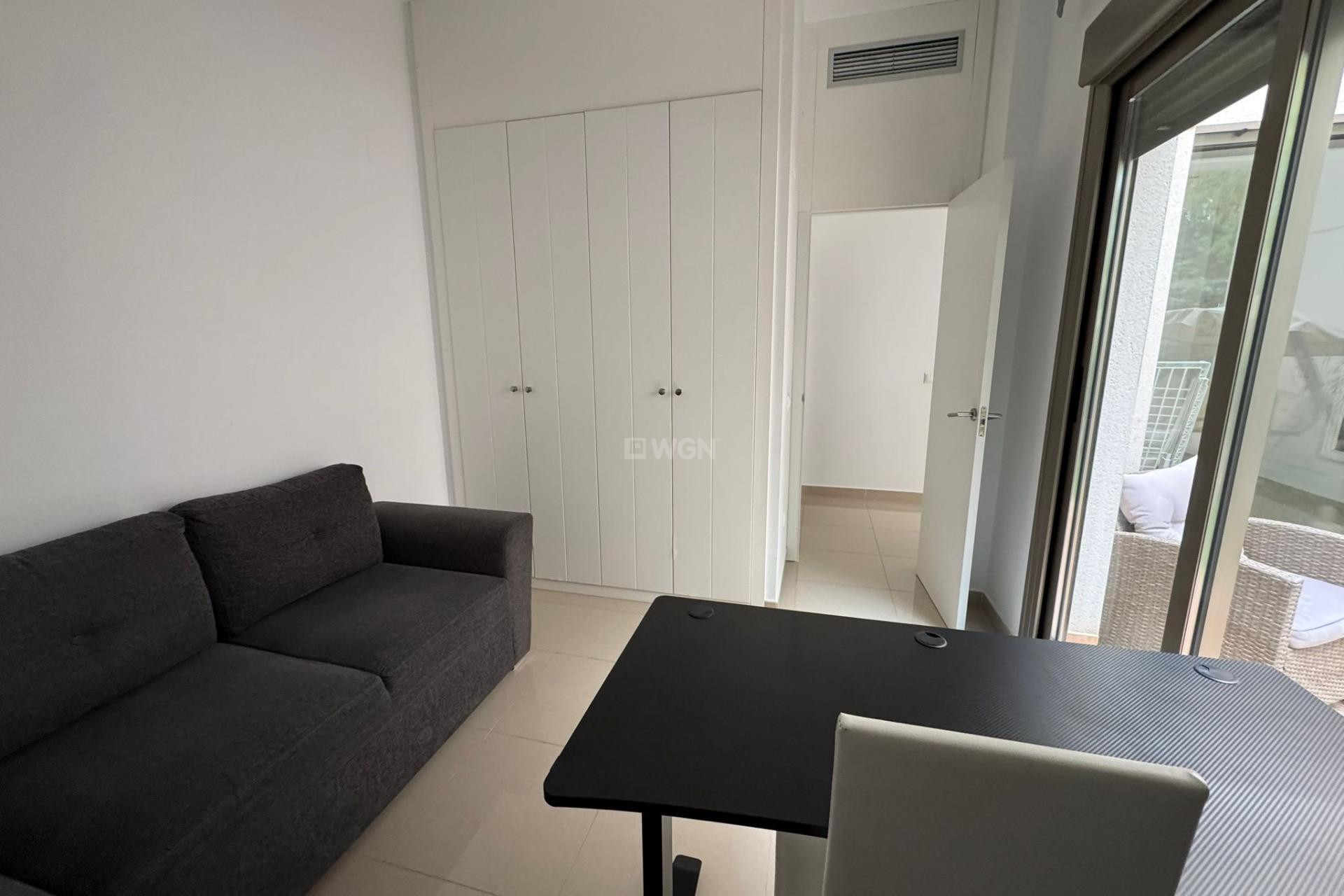 Odsprzedaż - Kamienica - Torrevieja - Punta Prima