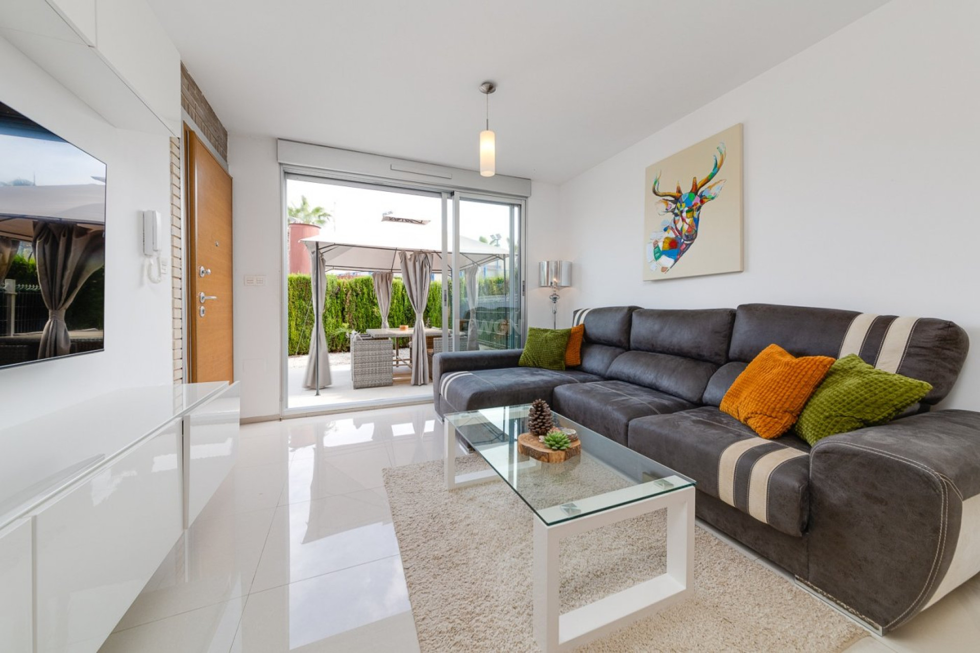 Odsprzedaż - Kamienica - Torrevieja - Sector 25