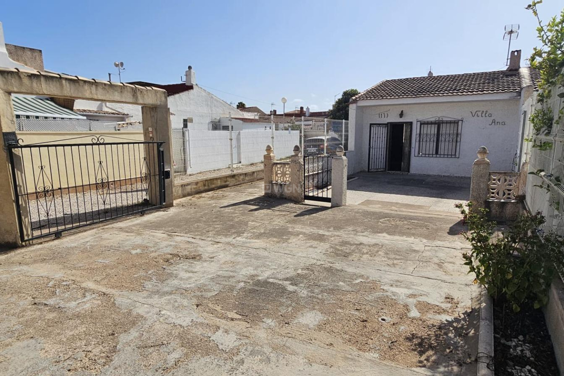 Odsprzedaż - Kamienica - Torrevieja - Torreta Florida