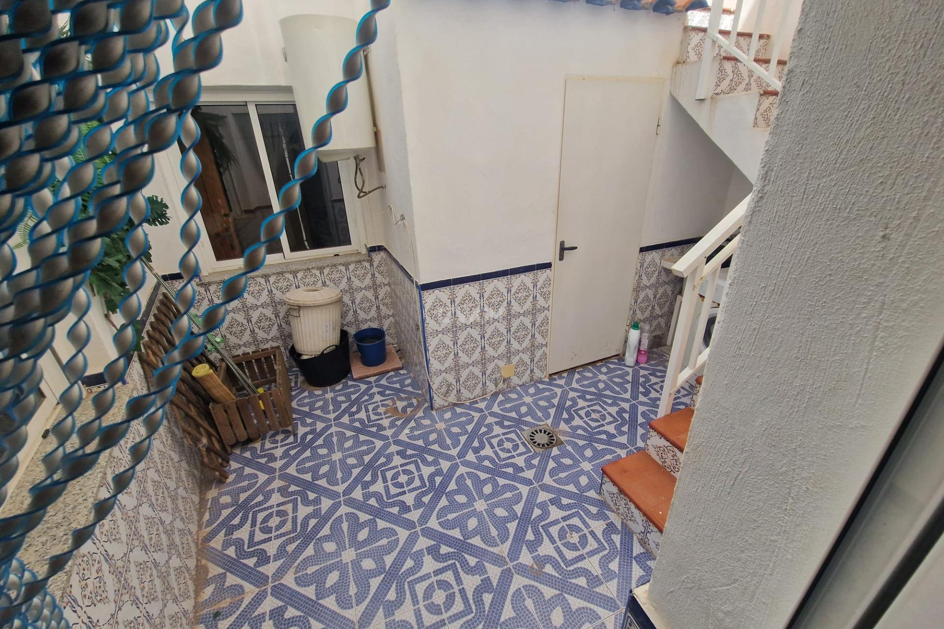 Odsprzedaż - Kamienica - Torrevieja