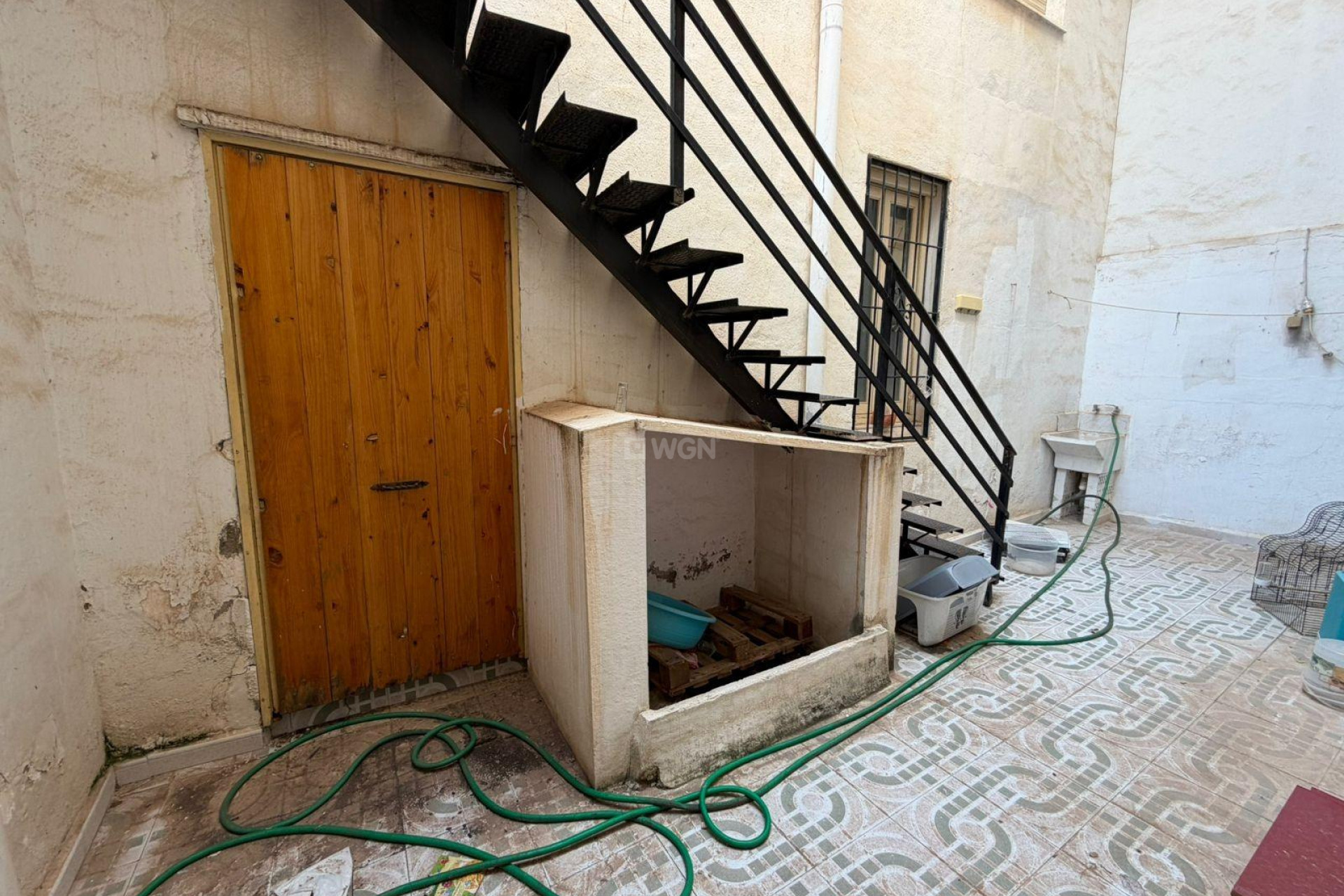 Odsprzedaż - Kamienica - Torrevieja