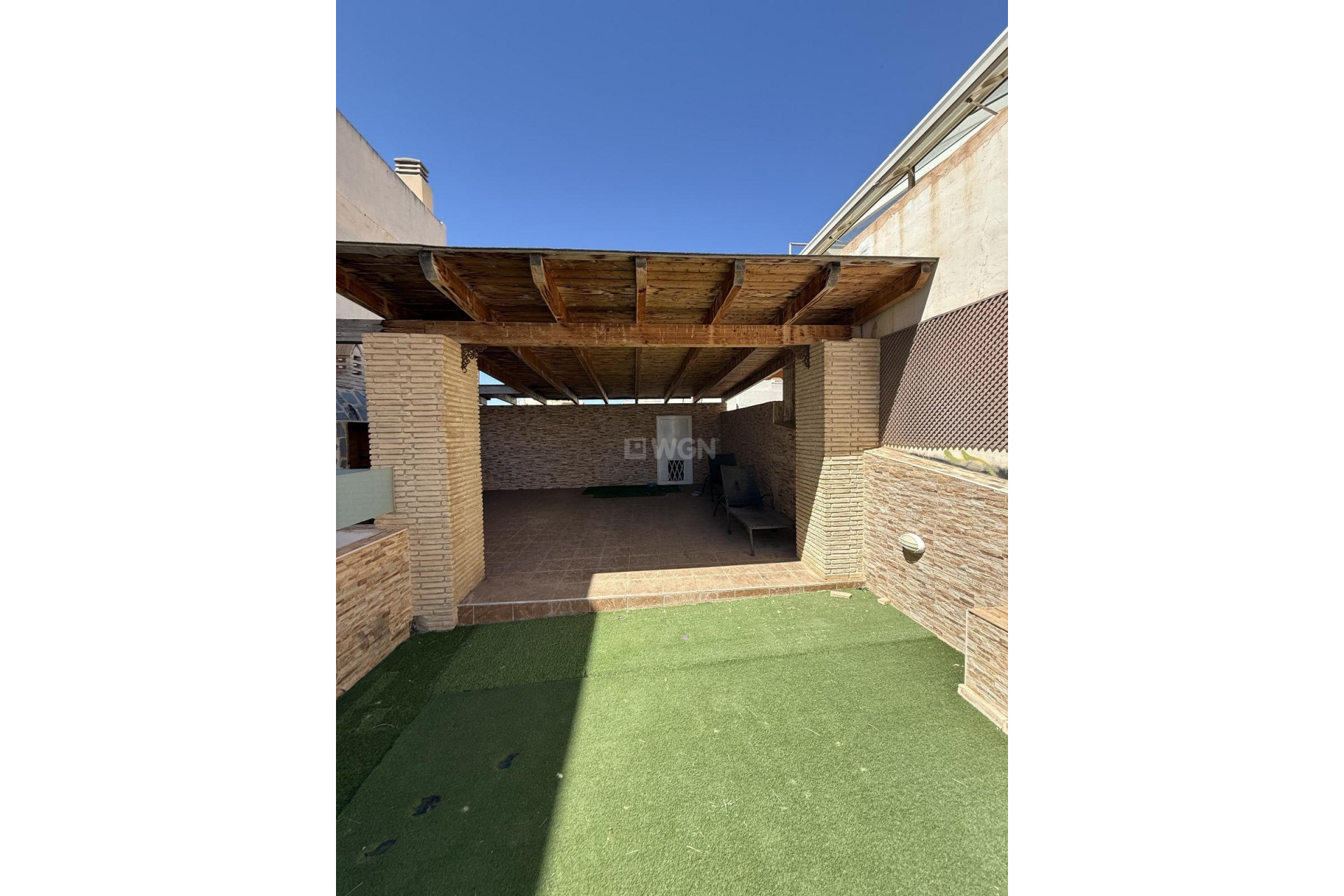 Odsprzedaż - Kamienica - Torrevieja