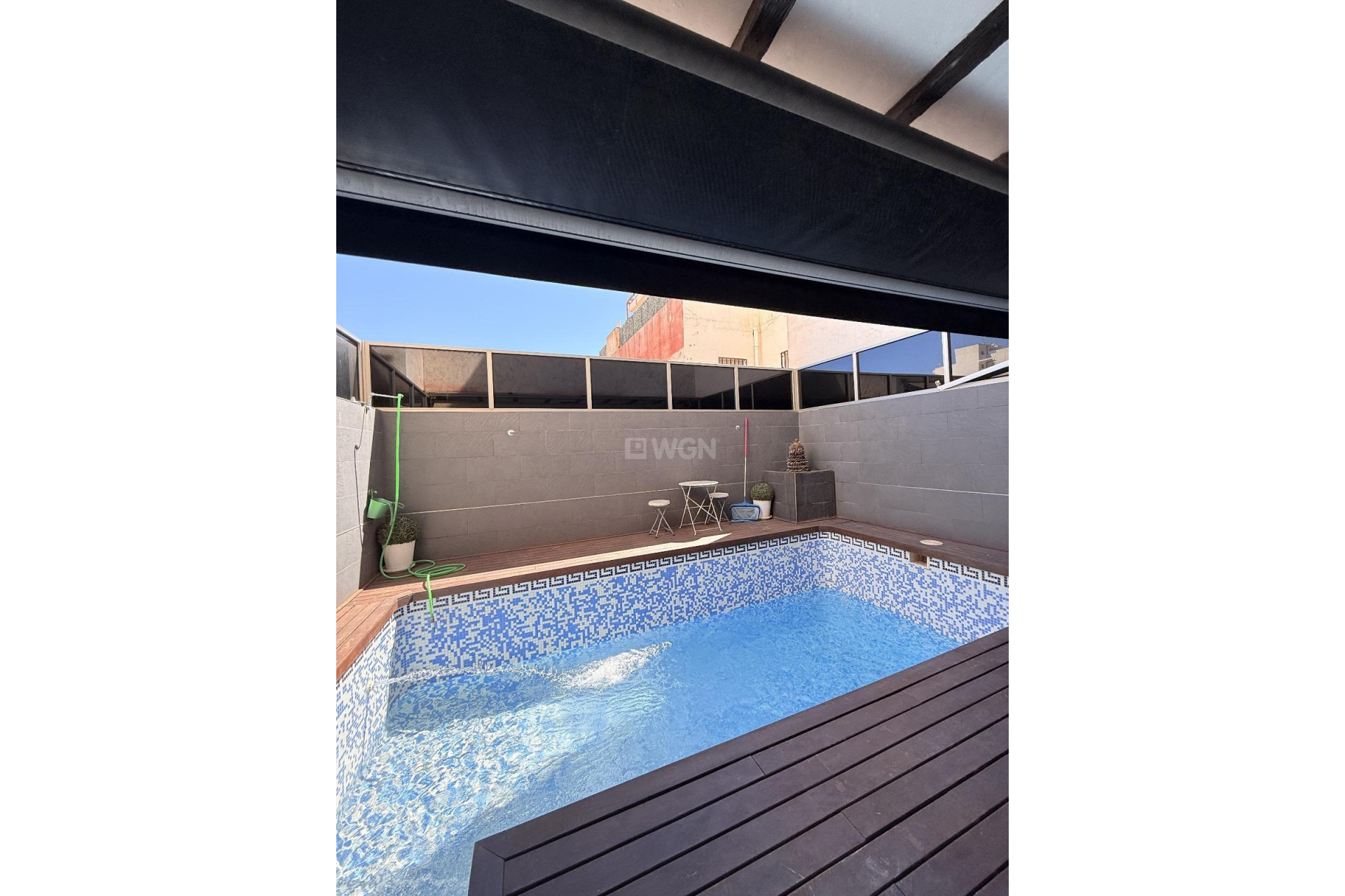 Odsprzedaż - Kamienica - Torrevieja