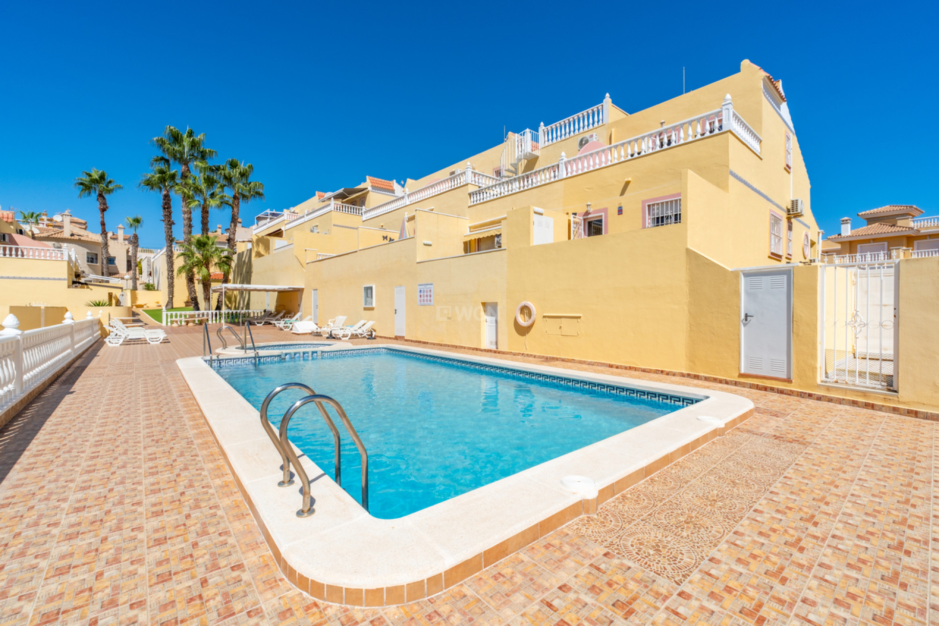 Odsprzedaż - Kamienica - Villamartin - Costa Blanca