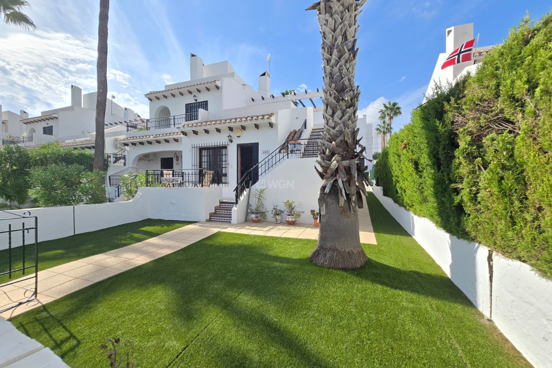Odsprzedaż - Kamienica - Villamartin - Costa Blanca