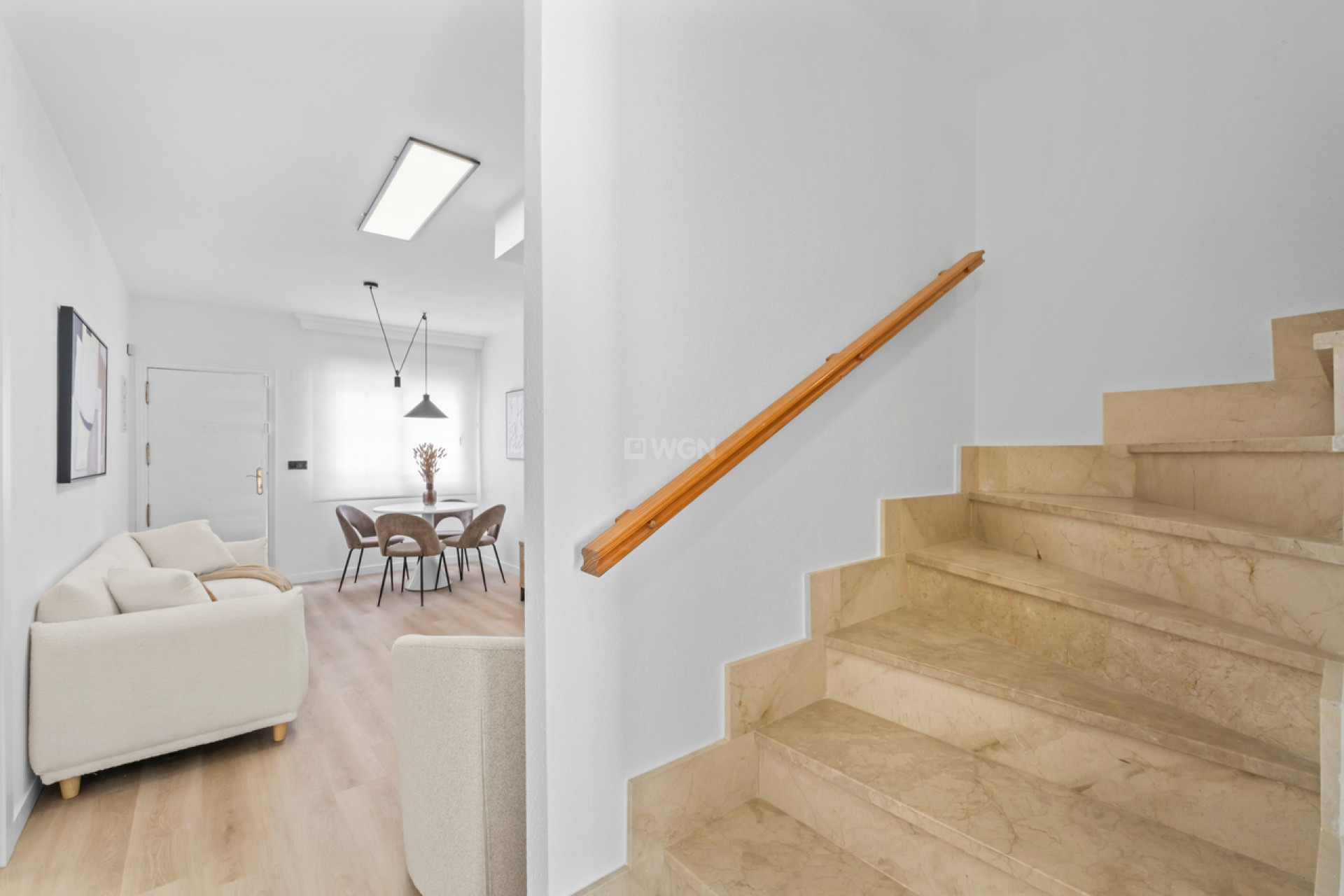 Odsprzedaż - Kamienica - Villamartin - Costa Blanca