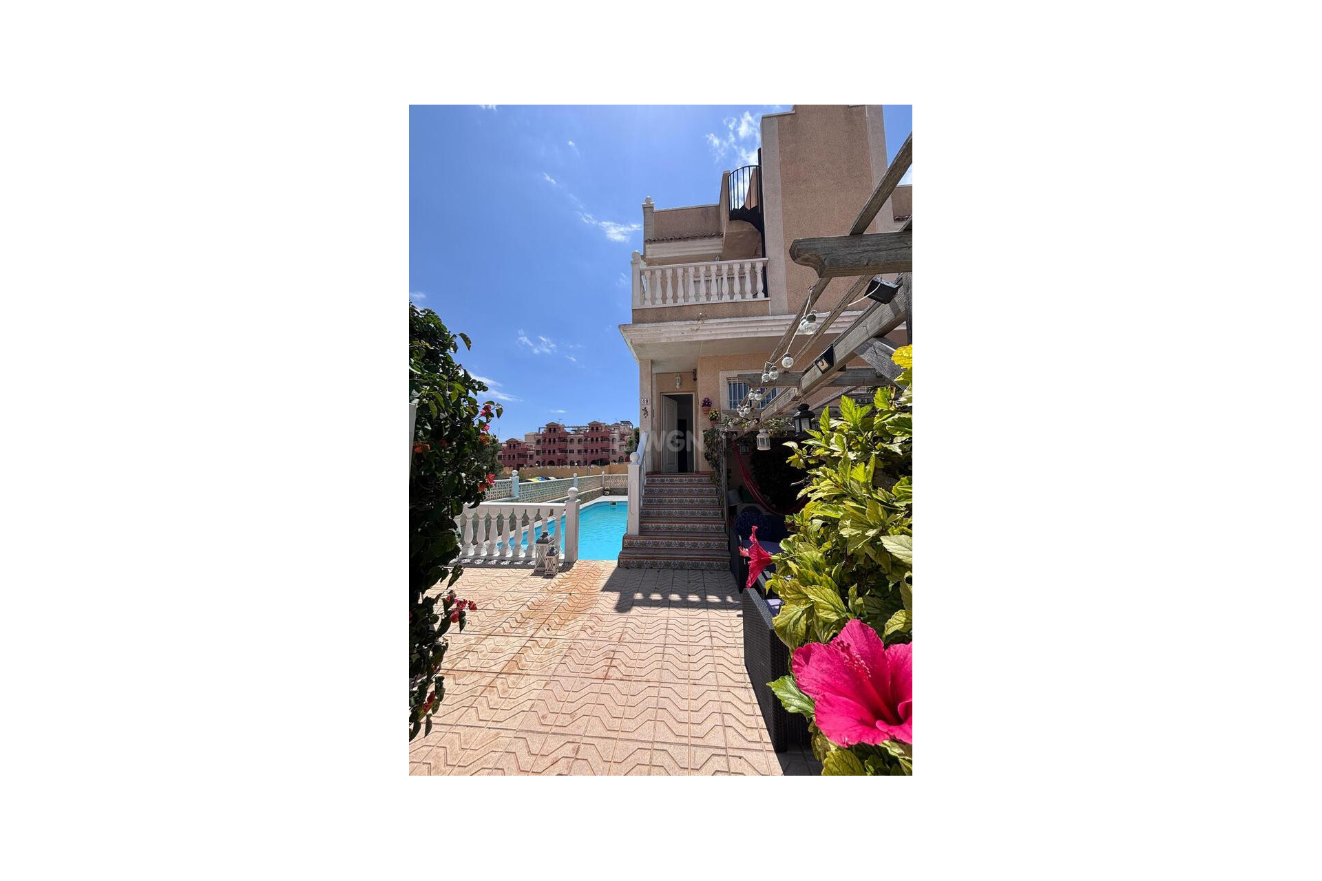 Odsprzedaż - Kamienica - Villamartin - Costa Blanca