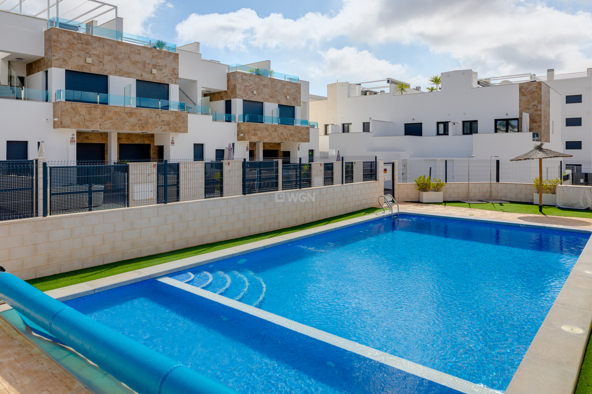 Odsprzedaż - Kamienica - Villamartin - Costa Blanca