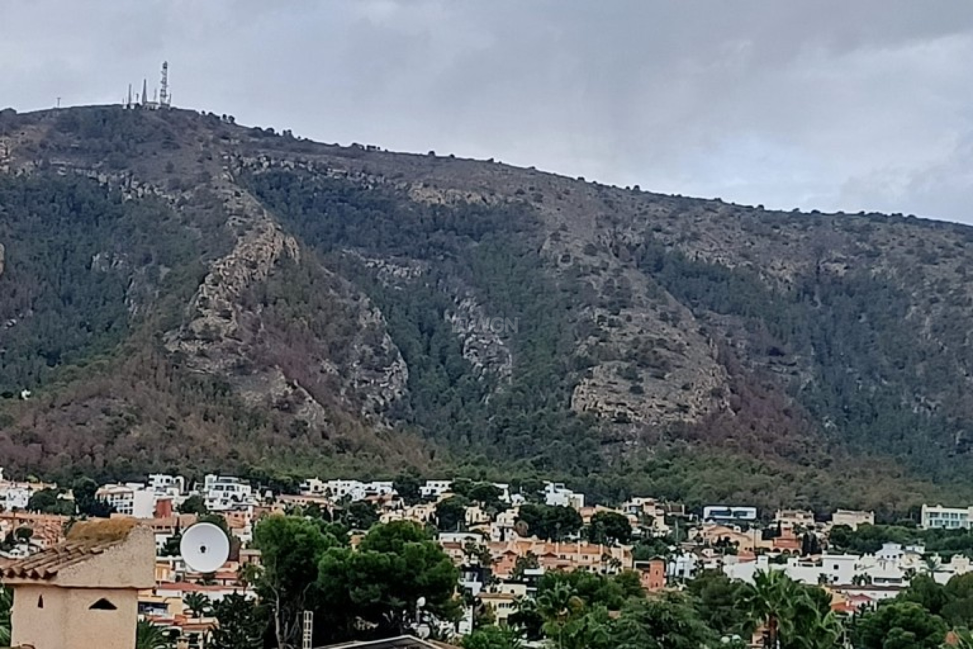 Odsprzedaż - Mieszkanie w bloku - Albir - Costa Blanca