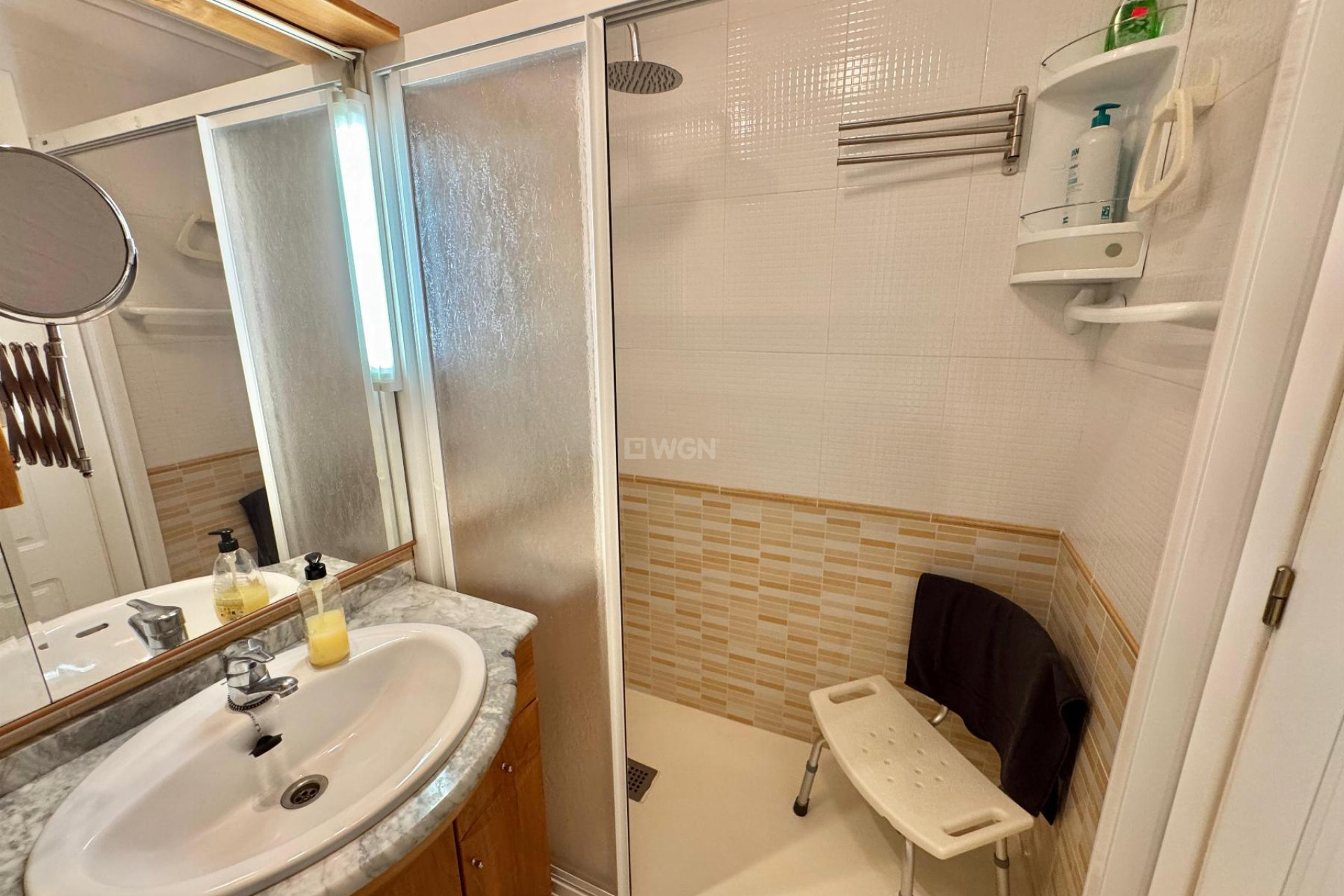 Odsprzedaż - Mieszkanie w bloku - Almoradí - Inland