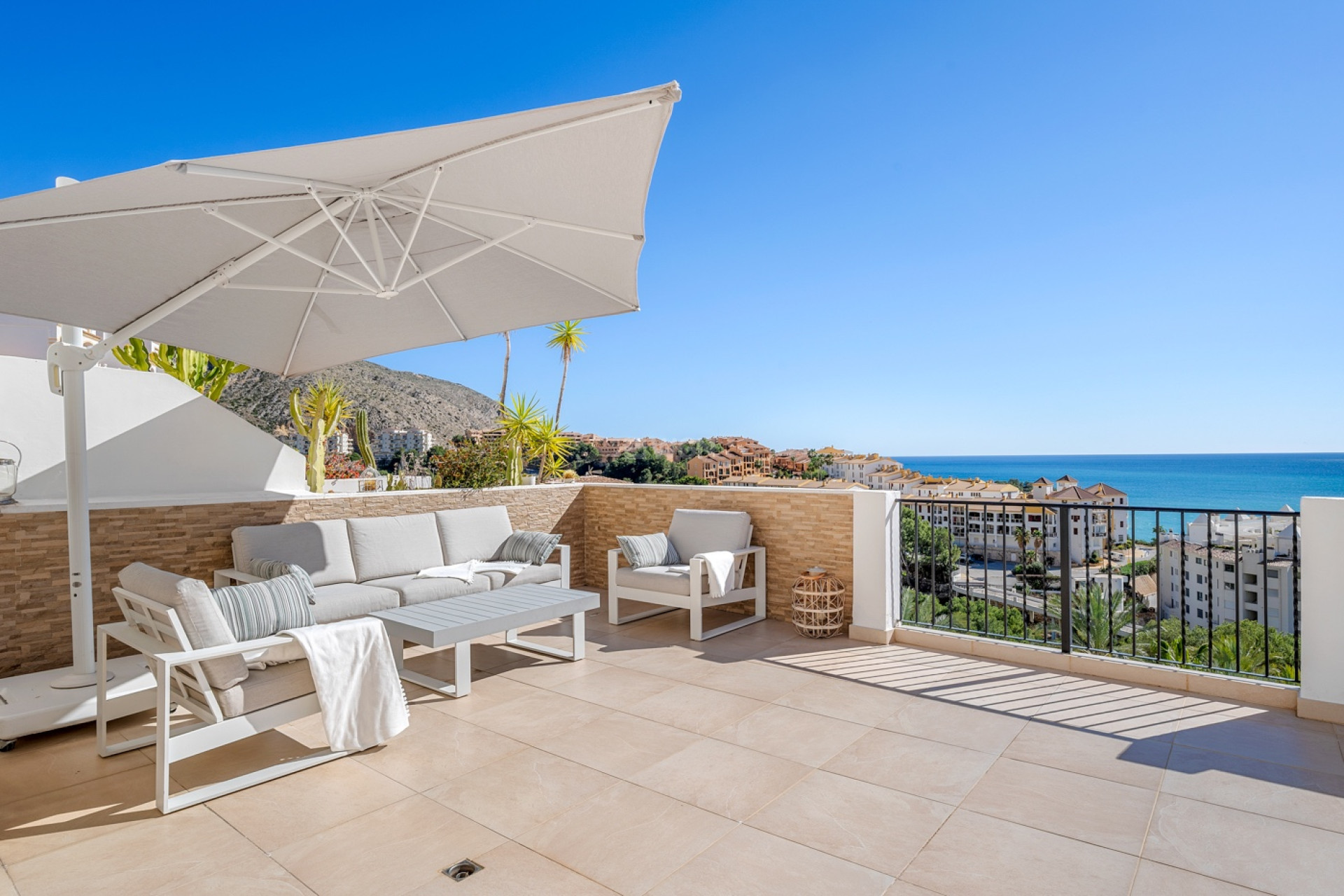 Odsprzedaż - Mieszkanie w bloku - Altea - Costa Blanca