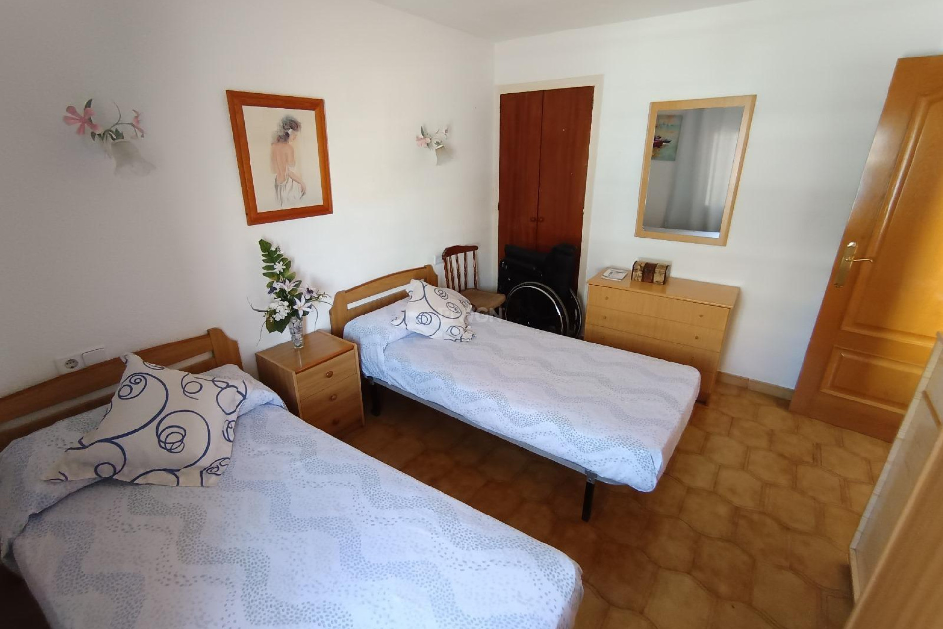 Odsprzedaż - Mieszkanie w bloku - Benidorm - Centro