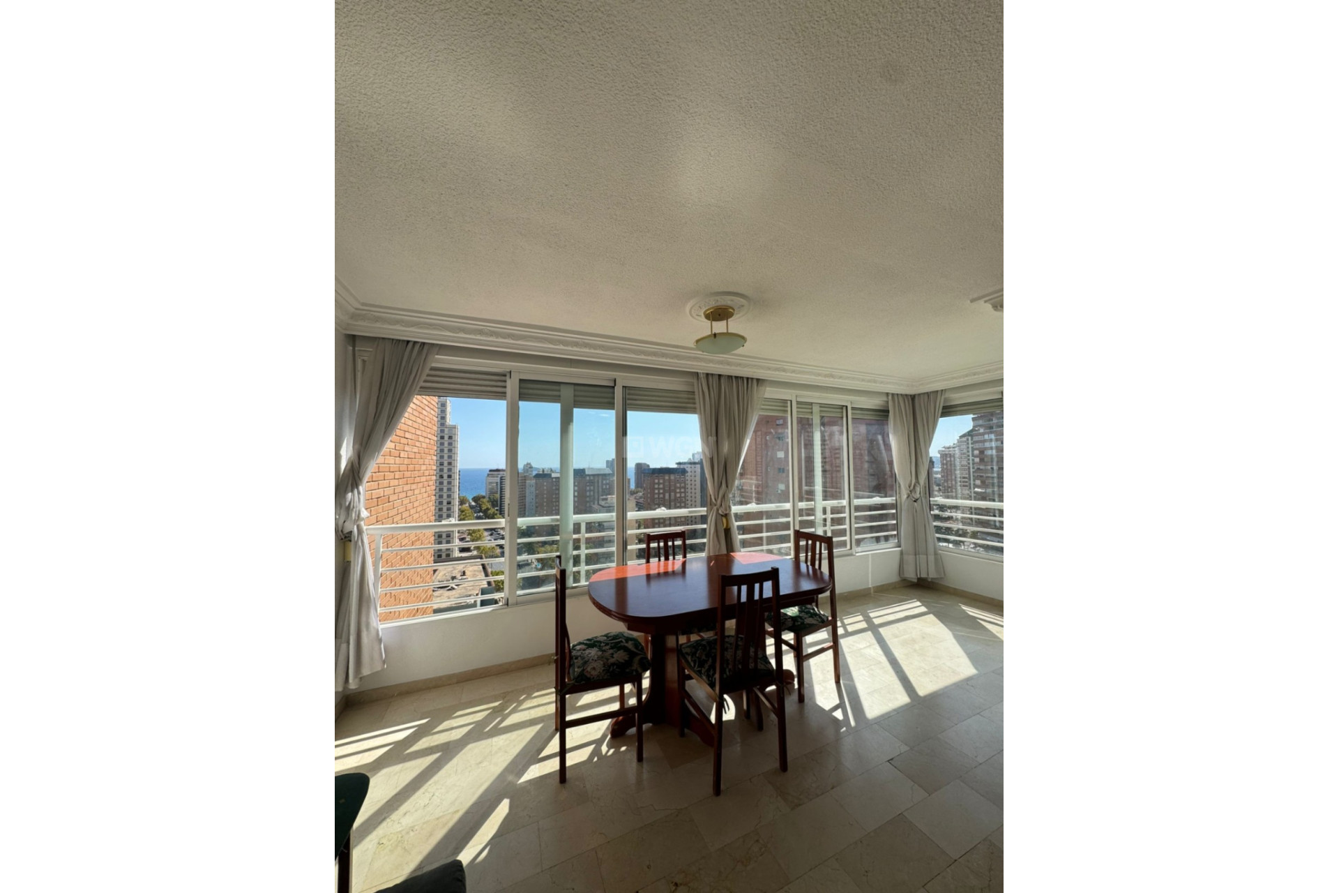 Odsprzedaż - Mieszkanie w bloku - Benidorm - Costa Blanca