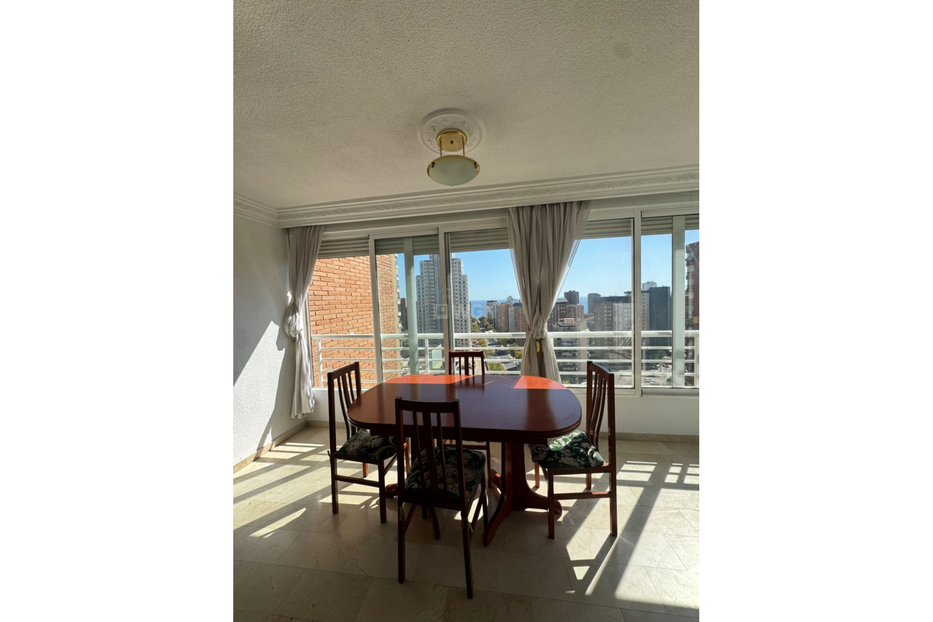 Odsprzedaż - Mieszkanie w bloku - Benidorm - Costa Blanca