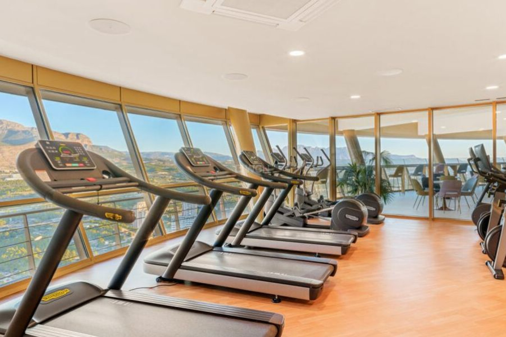 Odsprzedaż - Mieszkanie w bloku - Benidorm - Costa Blanca