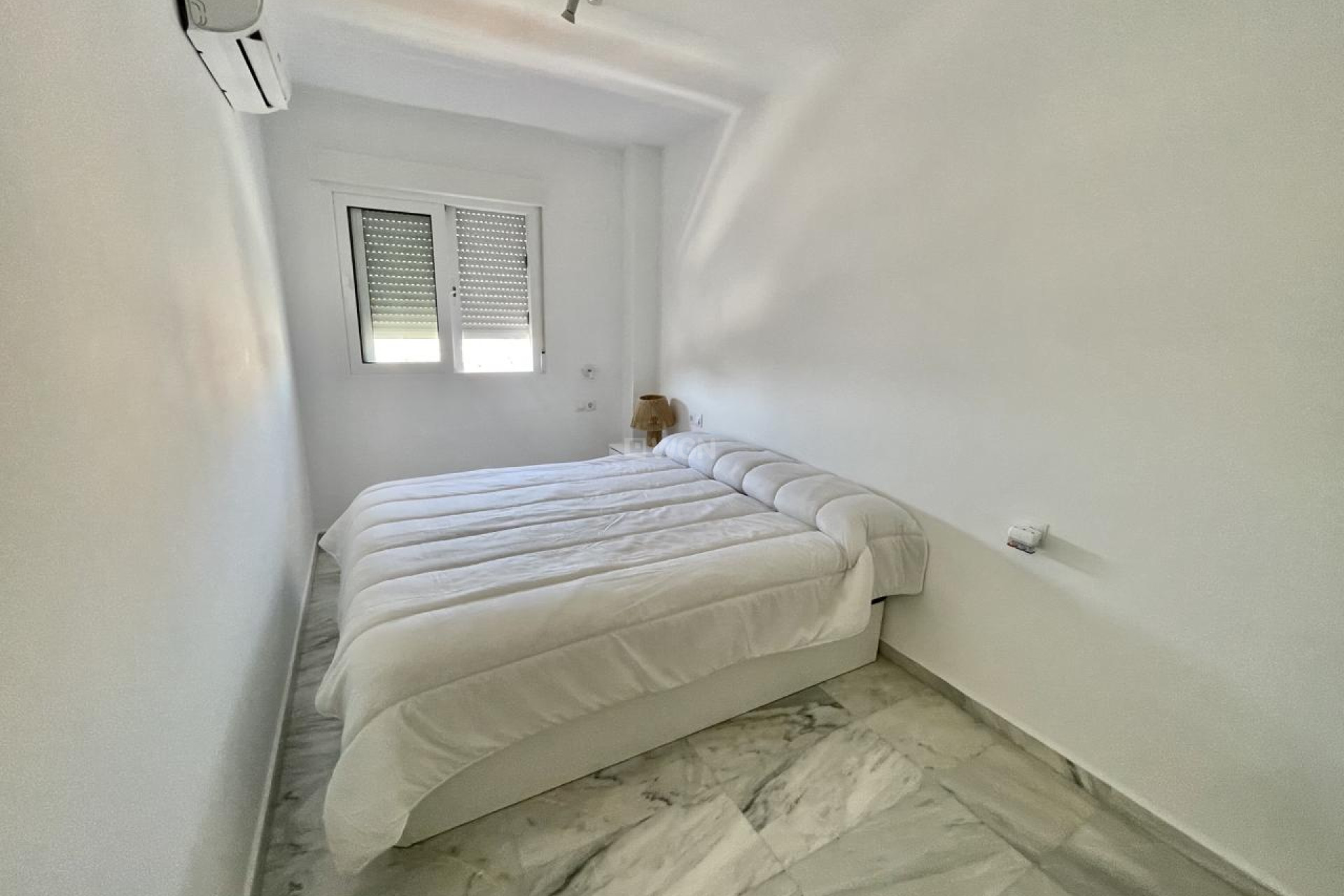 Odsprzedaż - Mieszkanie w bloku - Benidorm - Costa Blanca