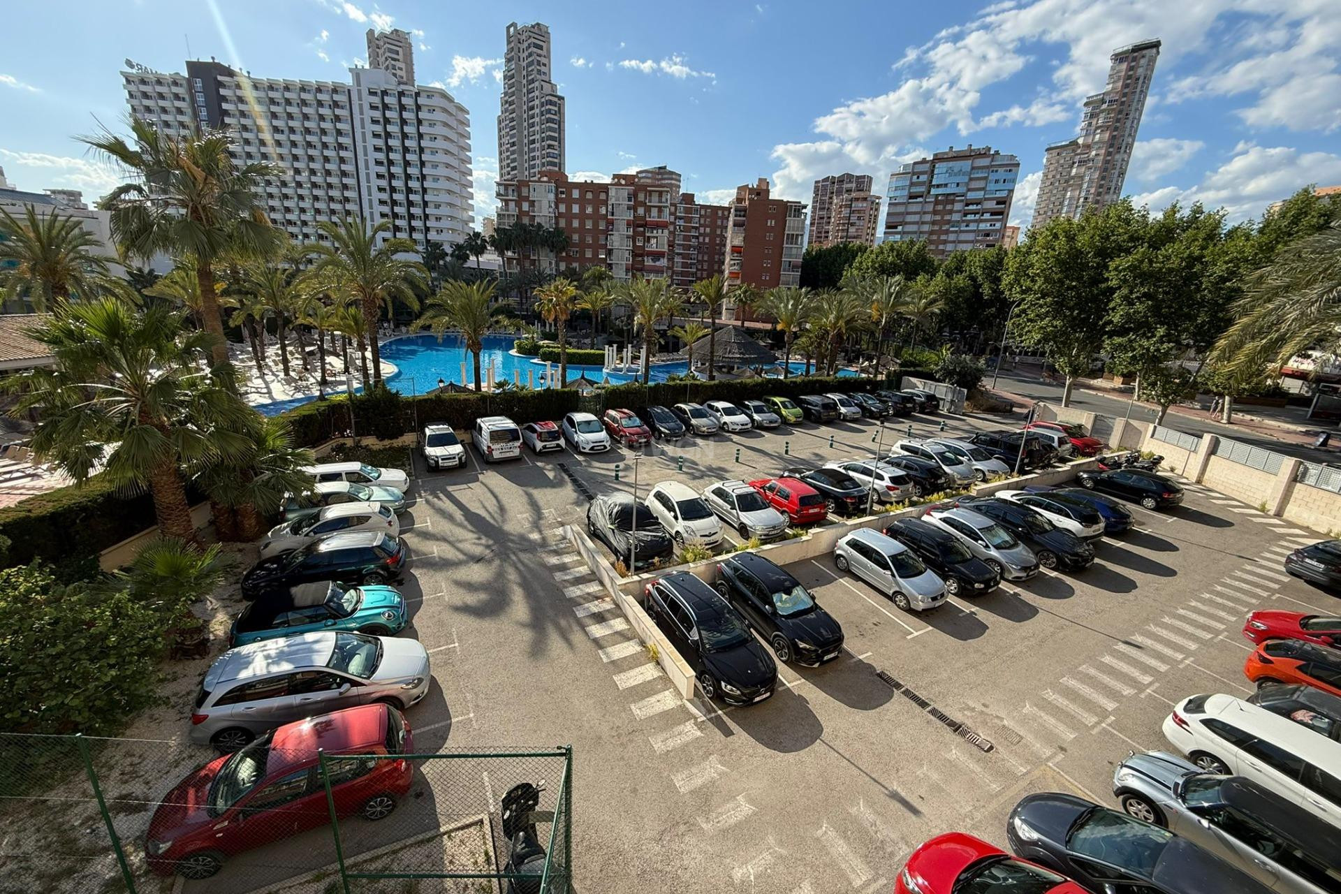 Odsprzedaż - Mieszkanie w bloku - Benidorm - Rincón de Loix