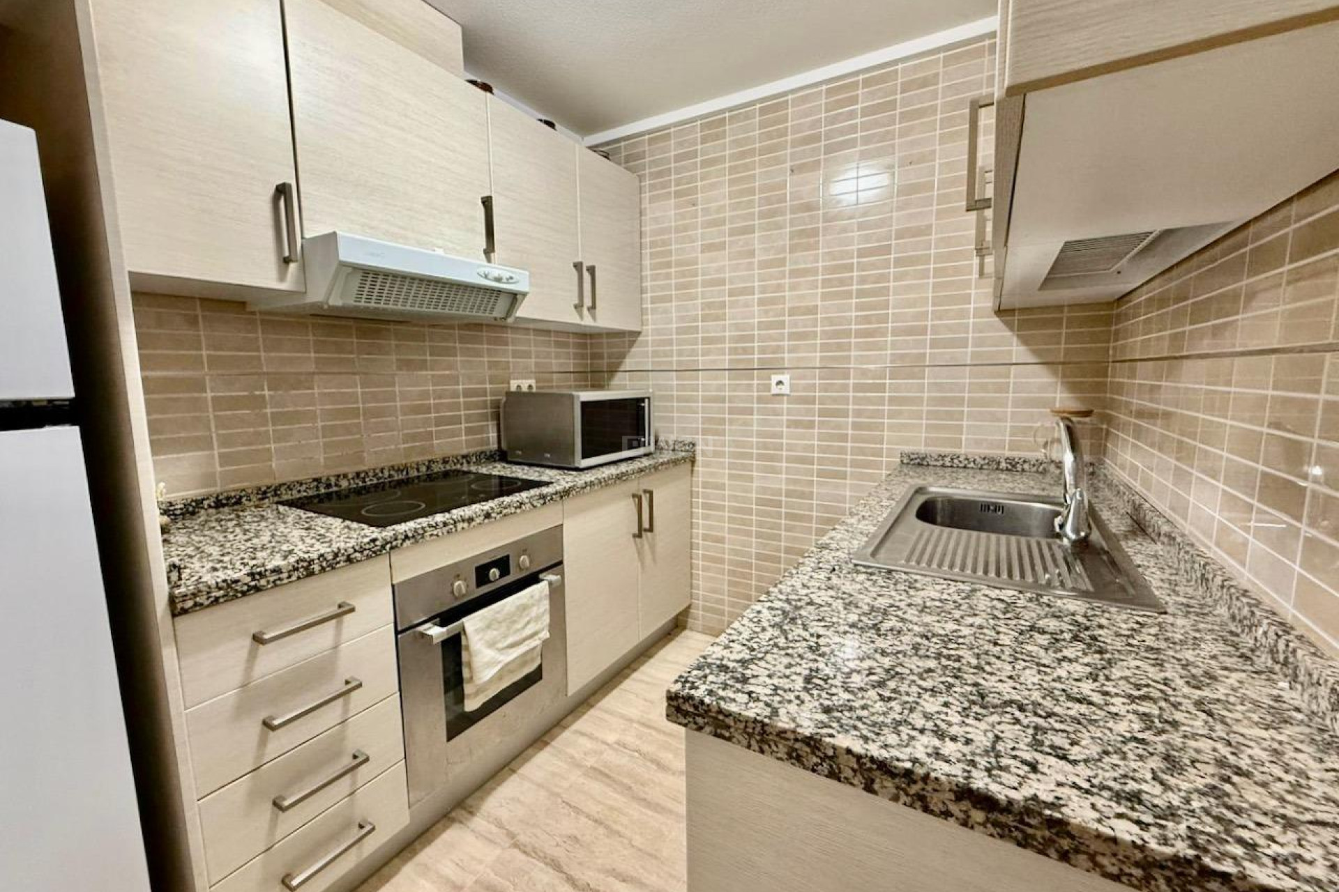 Odsprzedaż - Mieszkanie w bloku - Benidorm - Via Parque