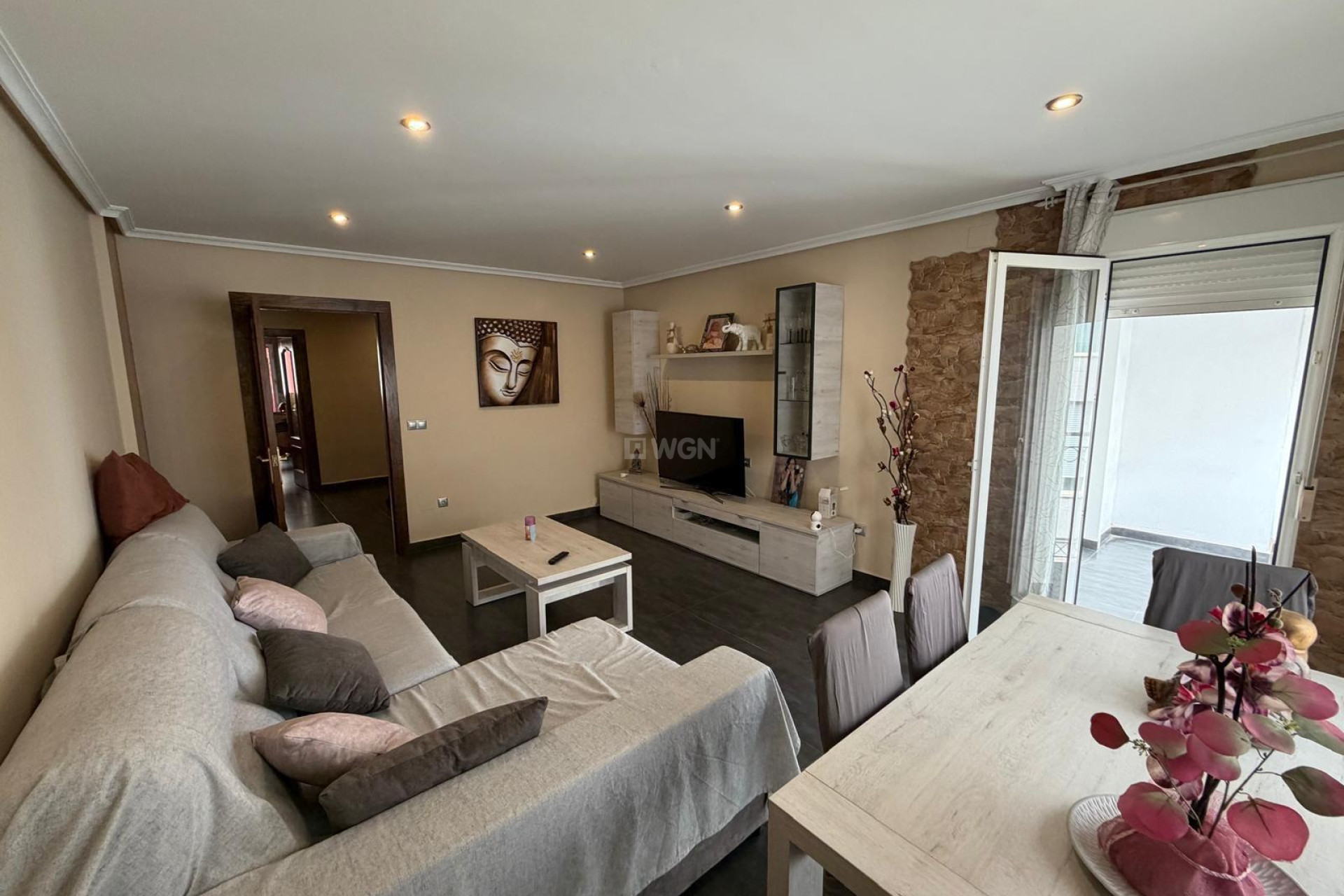 Odsprzedaż - Mieszkanie w bloku - Beniel - Centro