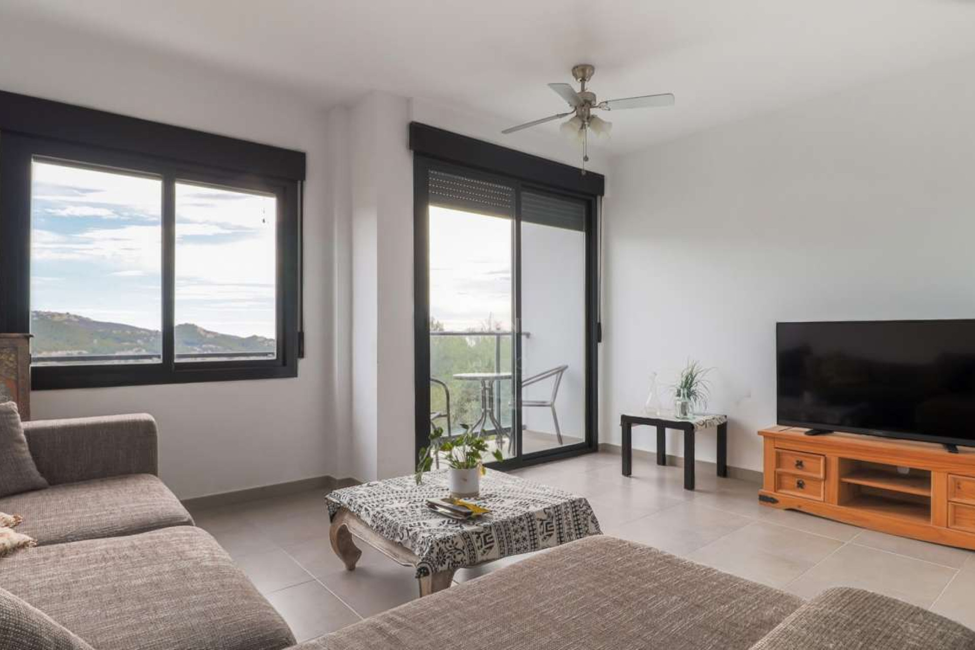 Odsprzedaż - Mieszkanie w bloku - Benitachell - Costa Blanca