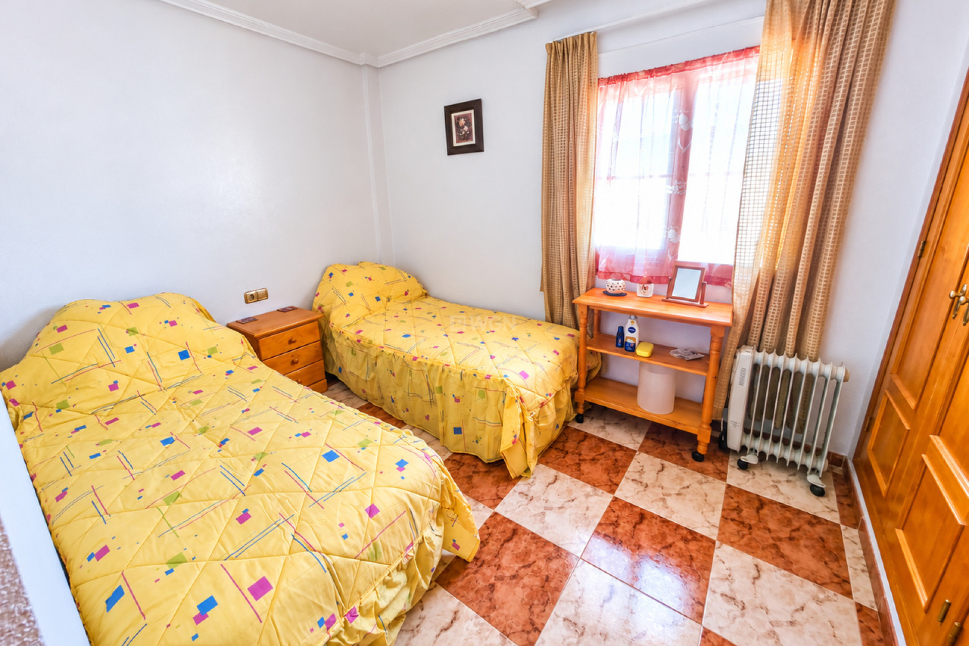 Odsprzedaż - Mieszkanie w bloku - Cabo Roig - Costa Blanca