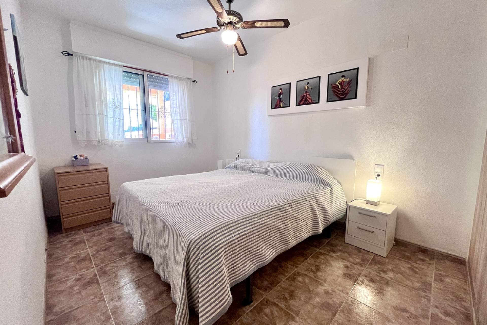 Odsprzedaż - Mieszkanie w bloku - Cabo Roig - Costa Blanca