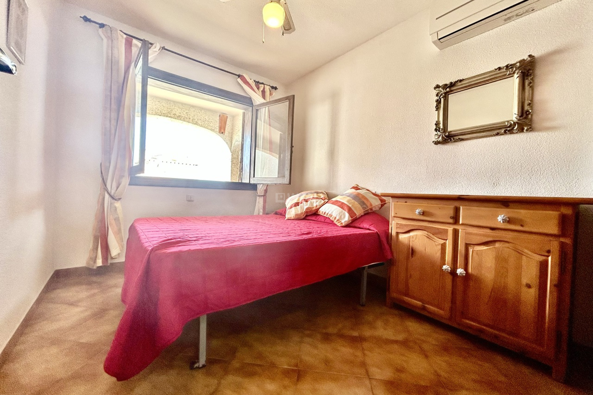 Odsprzedaż - Mieszkanie w bloku - Cabo Roig - Costa Blanca