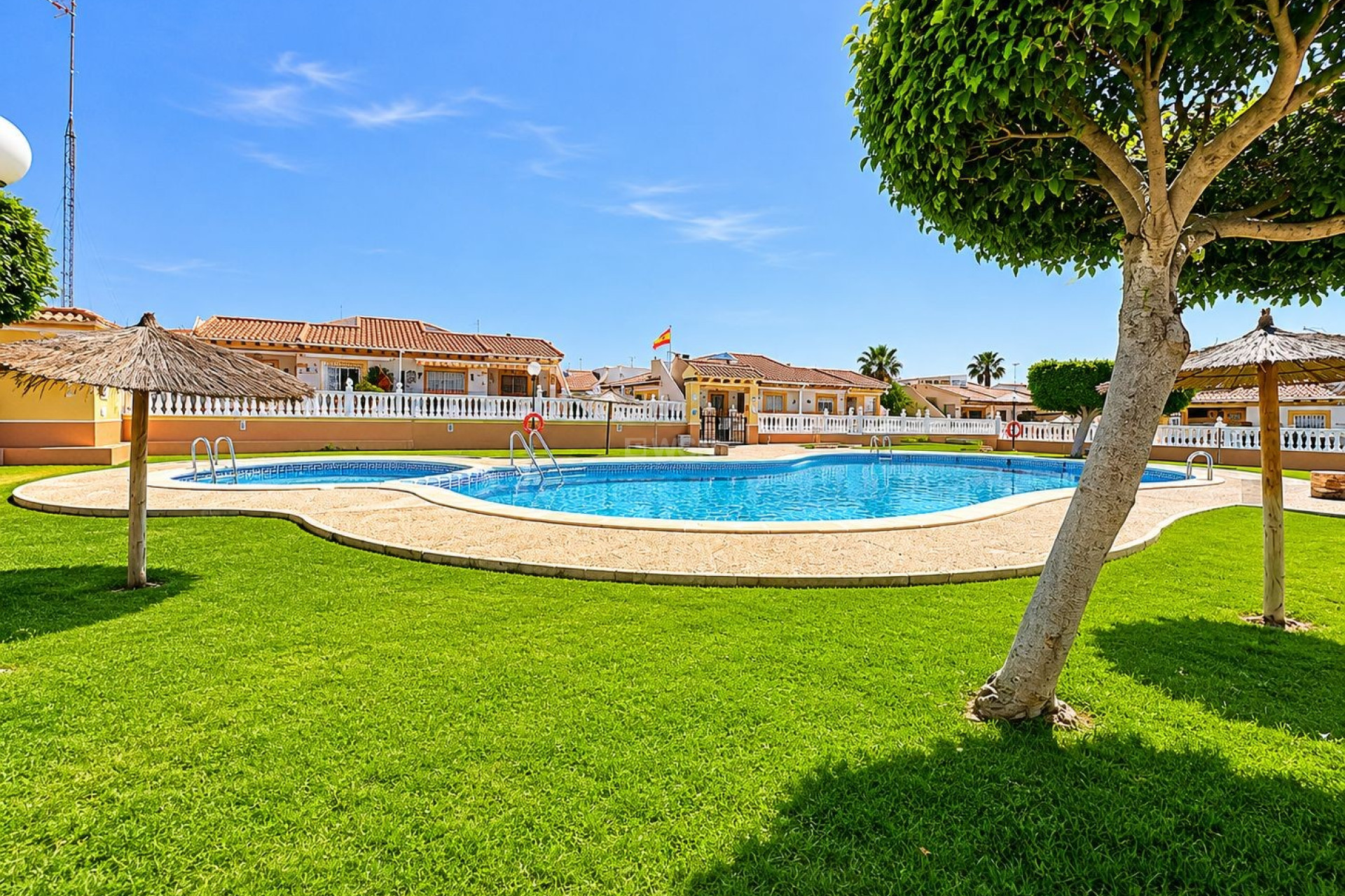 Odsprzedaż - Mieszkanie w bloku - Cabo Roig - Costa Blanca