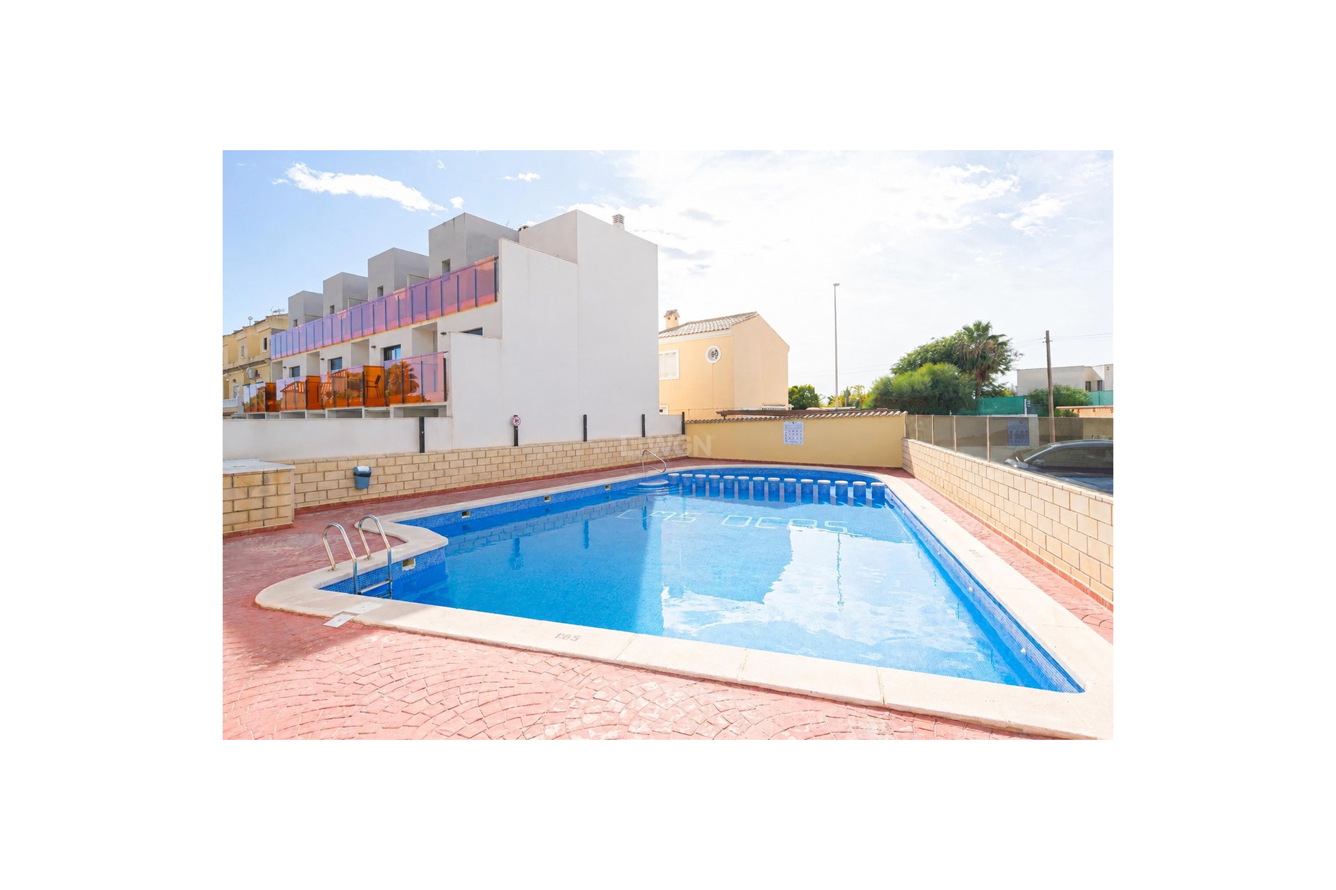 Odsprzedaż - Mieszkanie w bloku - Cabo Roig - Costa Blanca