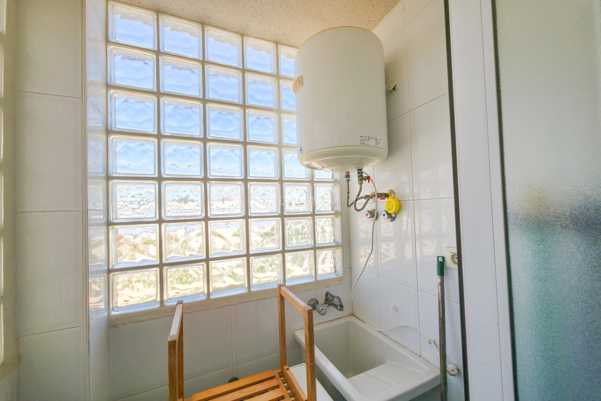 Odsprzedaż - Mieszkanie w bloku - Cabo Roig - Costa Blanca