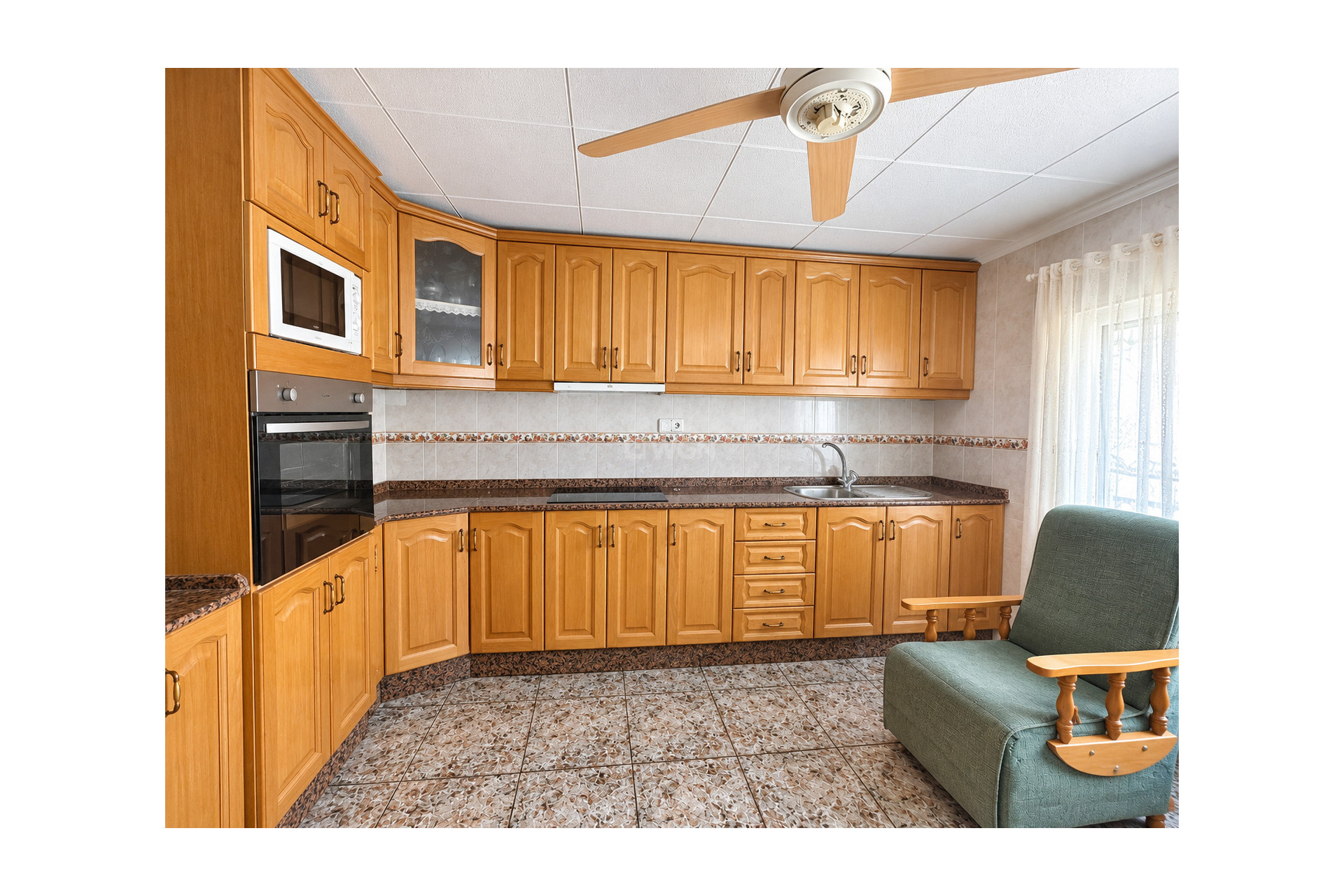 Odsprzedaż - Mieszkanie w bloku - Callosa de Segura - Inland