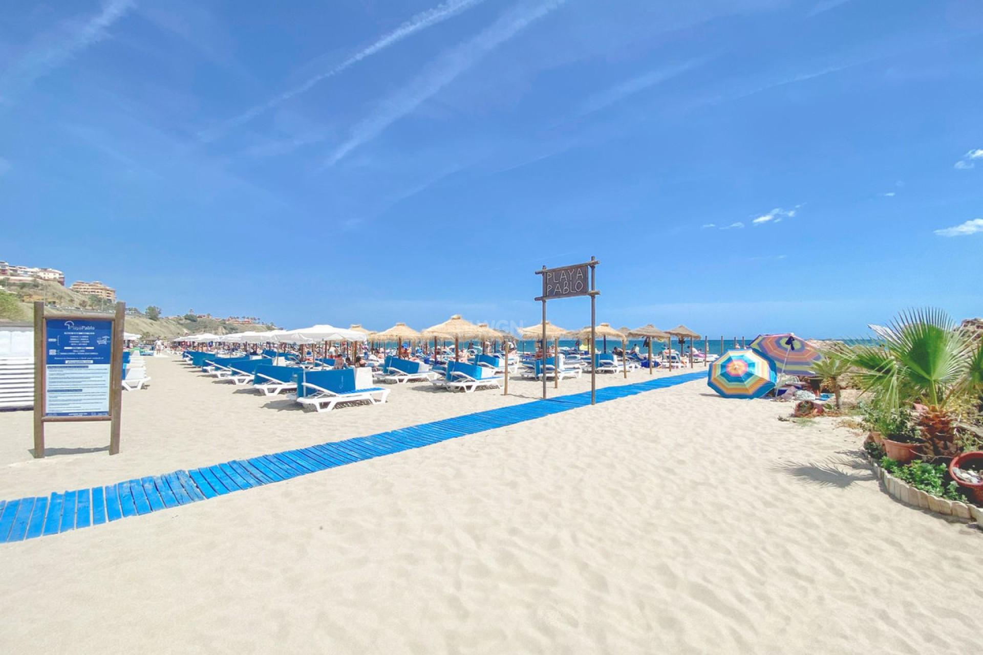 Odsprzedaż - Mieszkanie w bloku - Carvajal - Costa del Sol