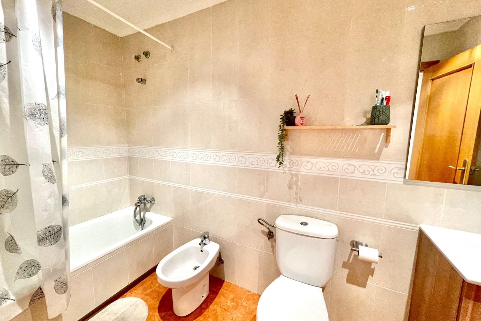 Odsprzedaż - Mieszkanie w bloku - Catral - Costa Blanca